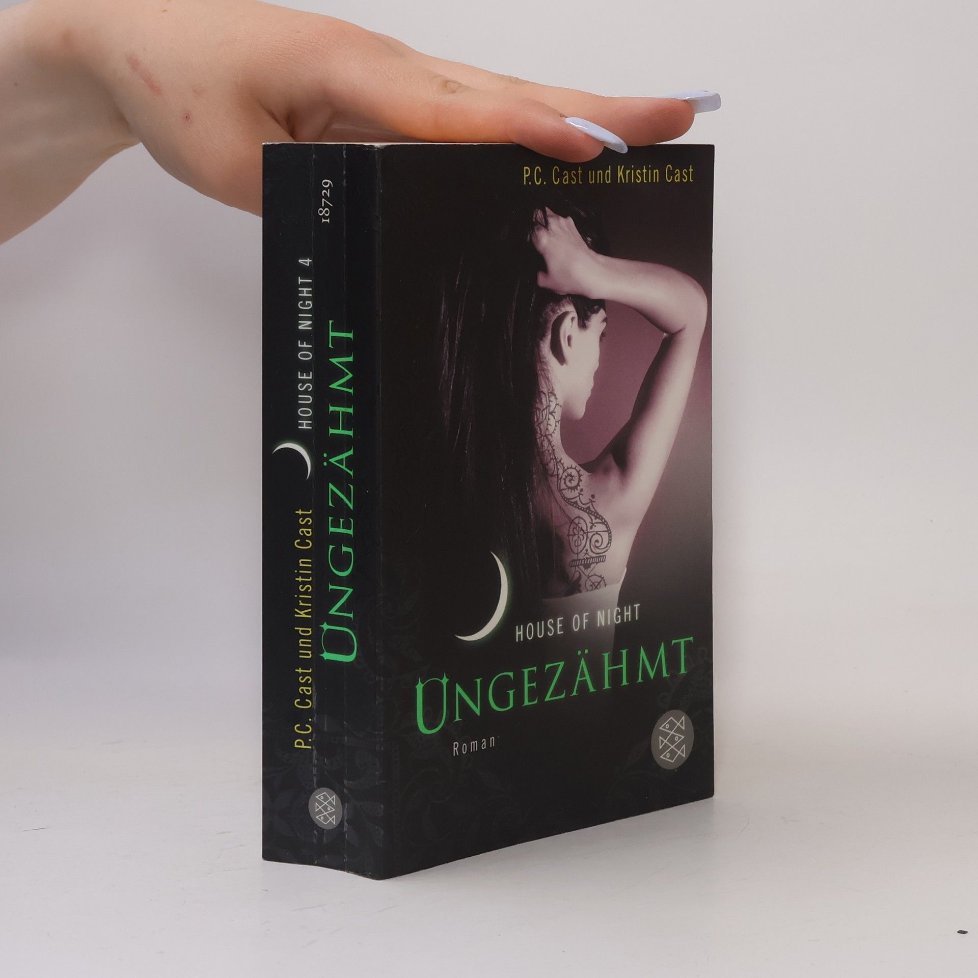 Phyllis Christine Cast House of Night 4. Ungezähmt