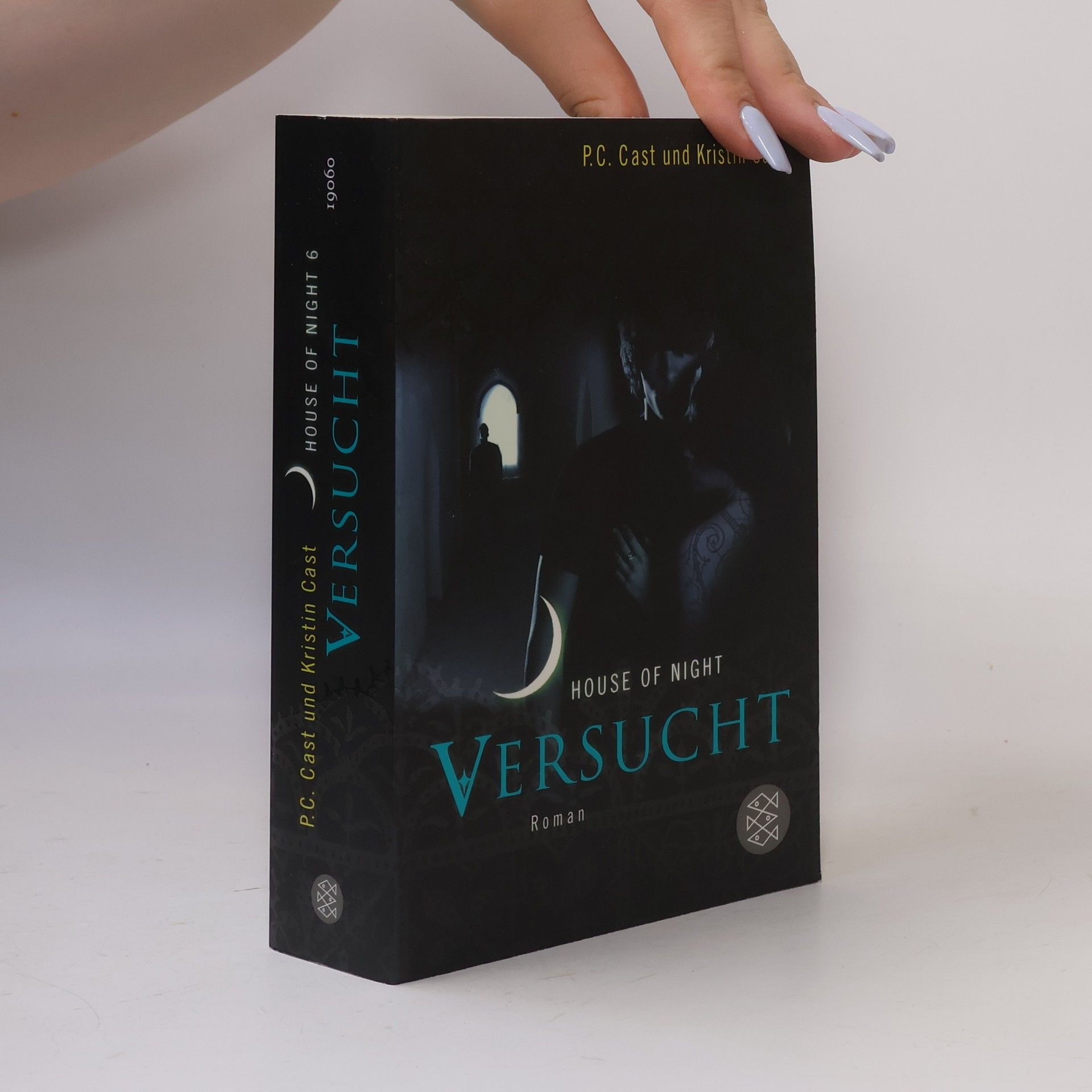 Phyllis Christine Cast House of Night. Versucht