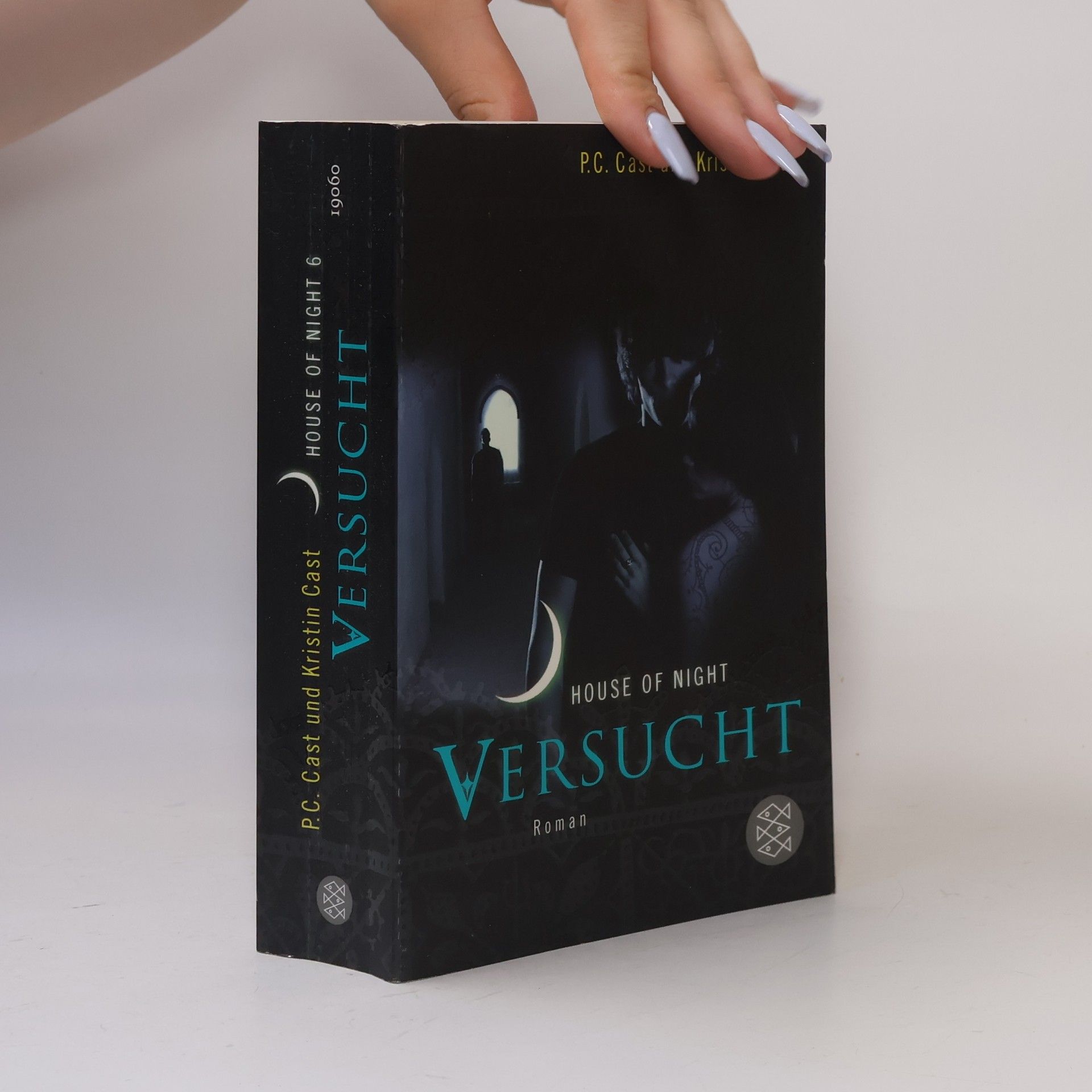 Phyllis Christine Cast House of Night. Versucht