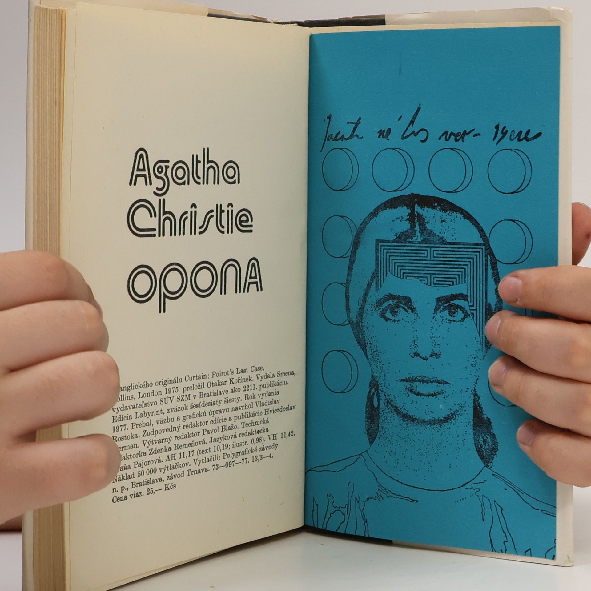 Agatha Christie Opona