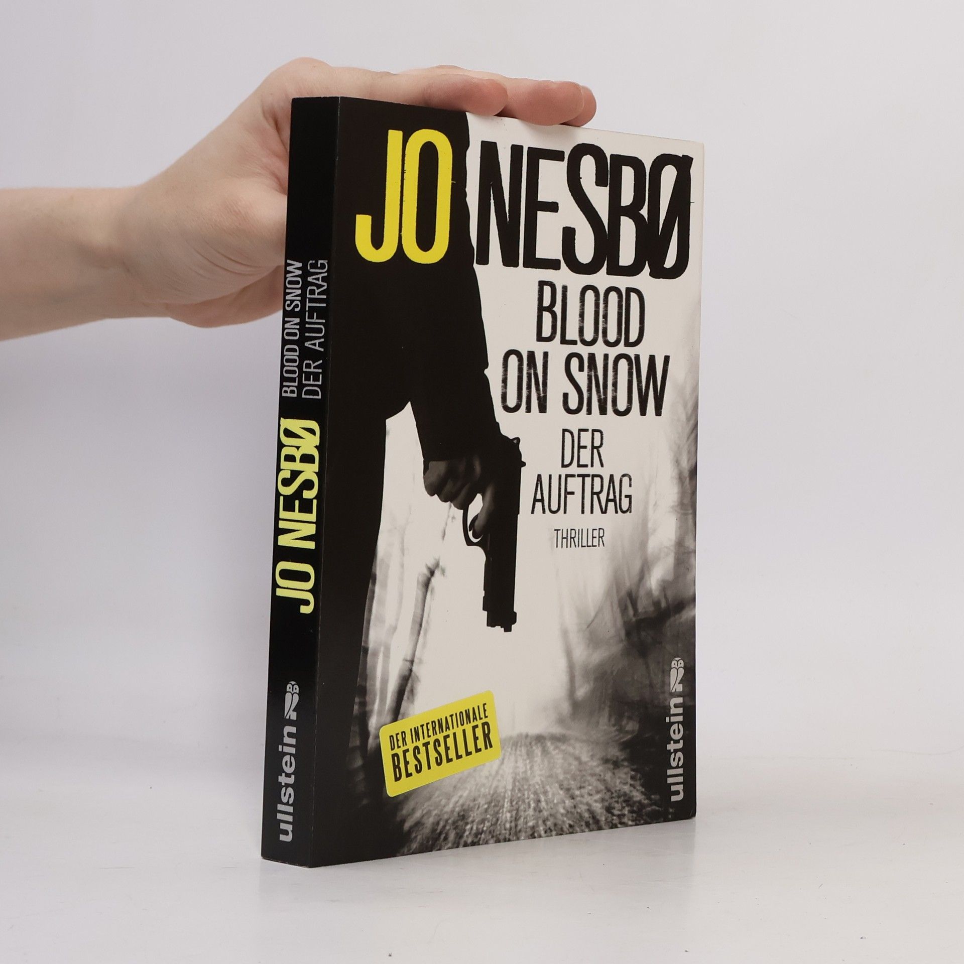 Jo Nesbø Blood on Snow. Der Auftrag