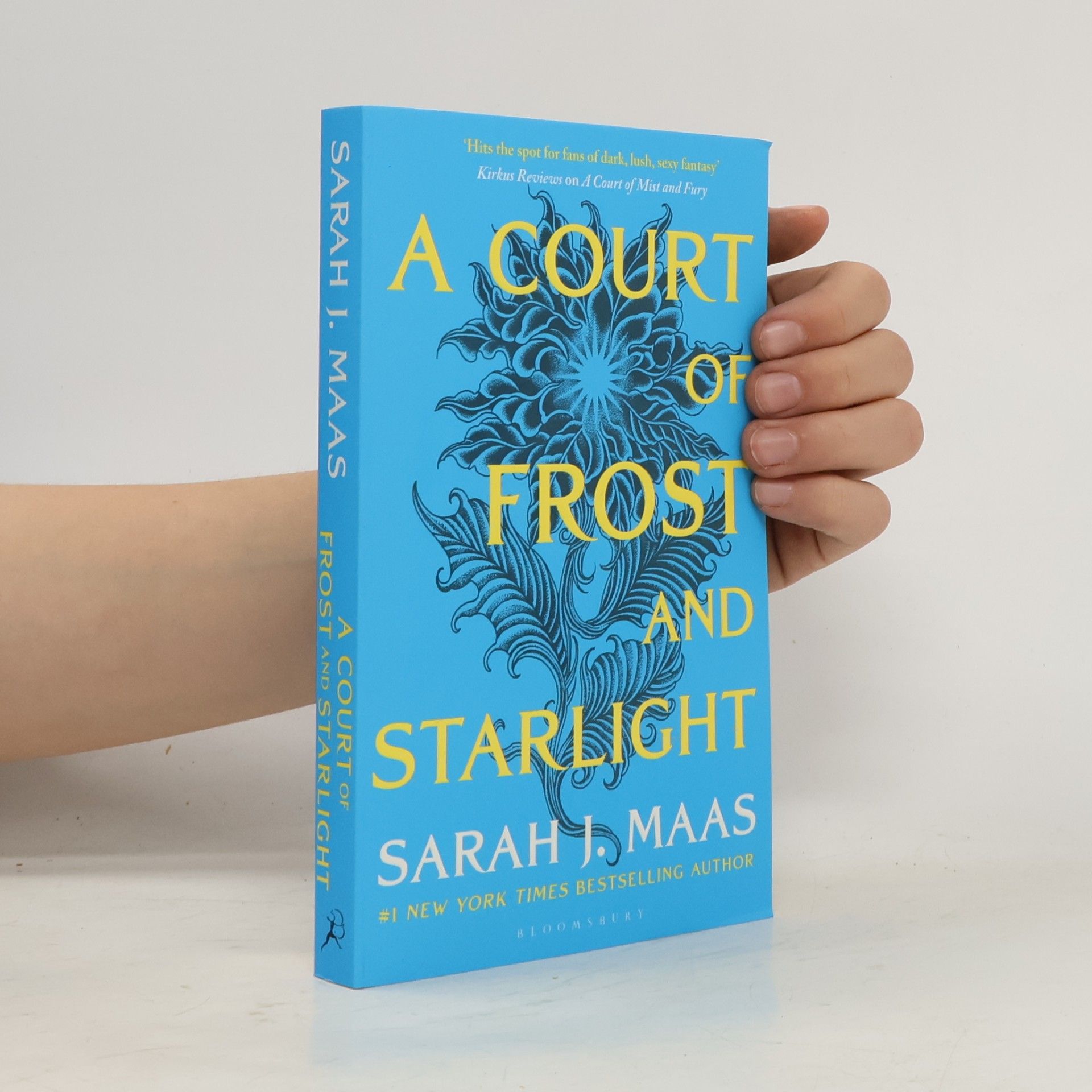 Sarah J. Maas A Court of Frost and Starlight