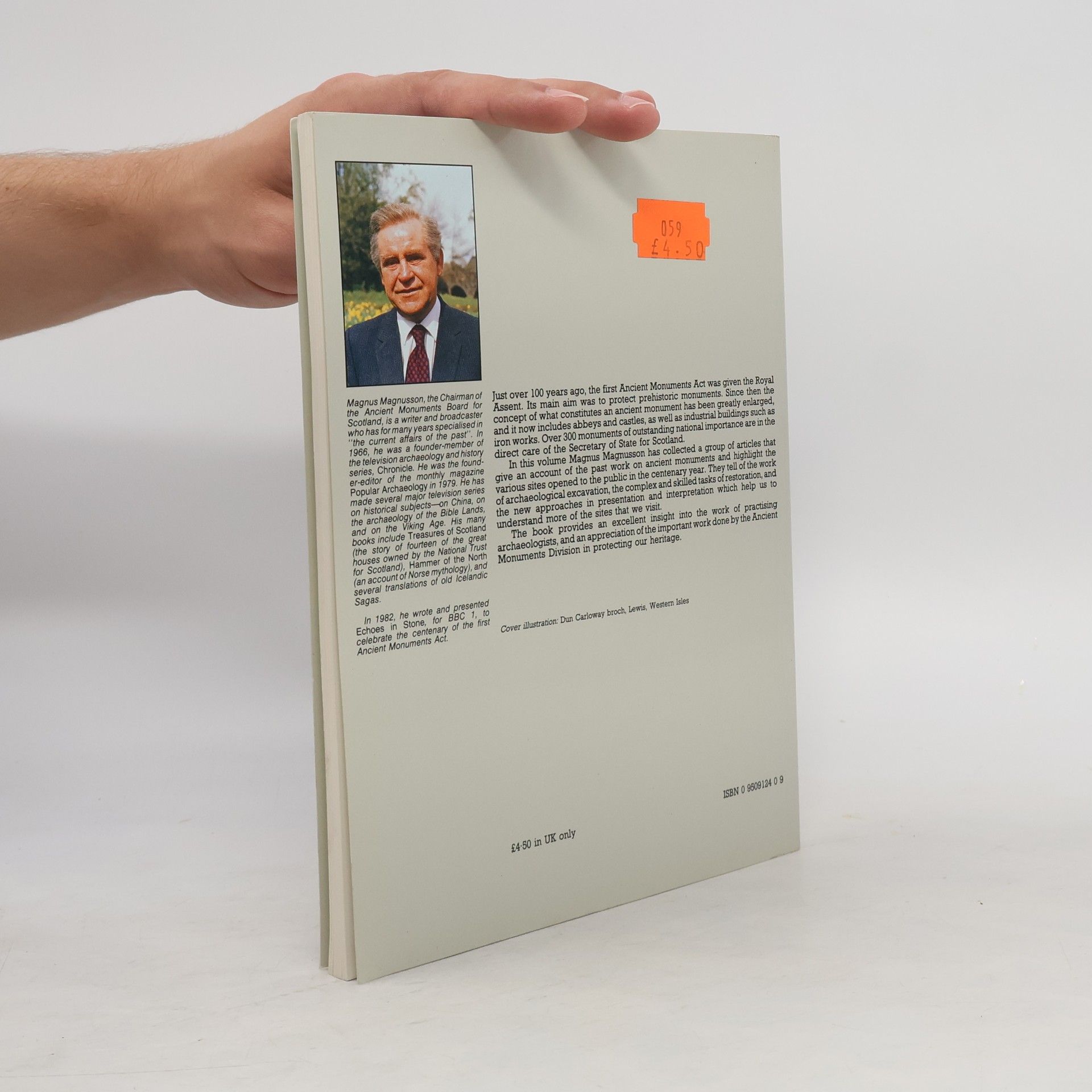 Magnus Magnusson Echoes in Stone