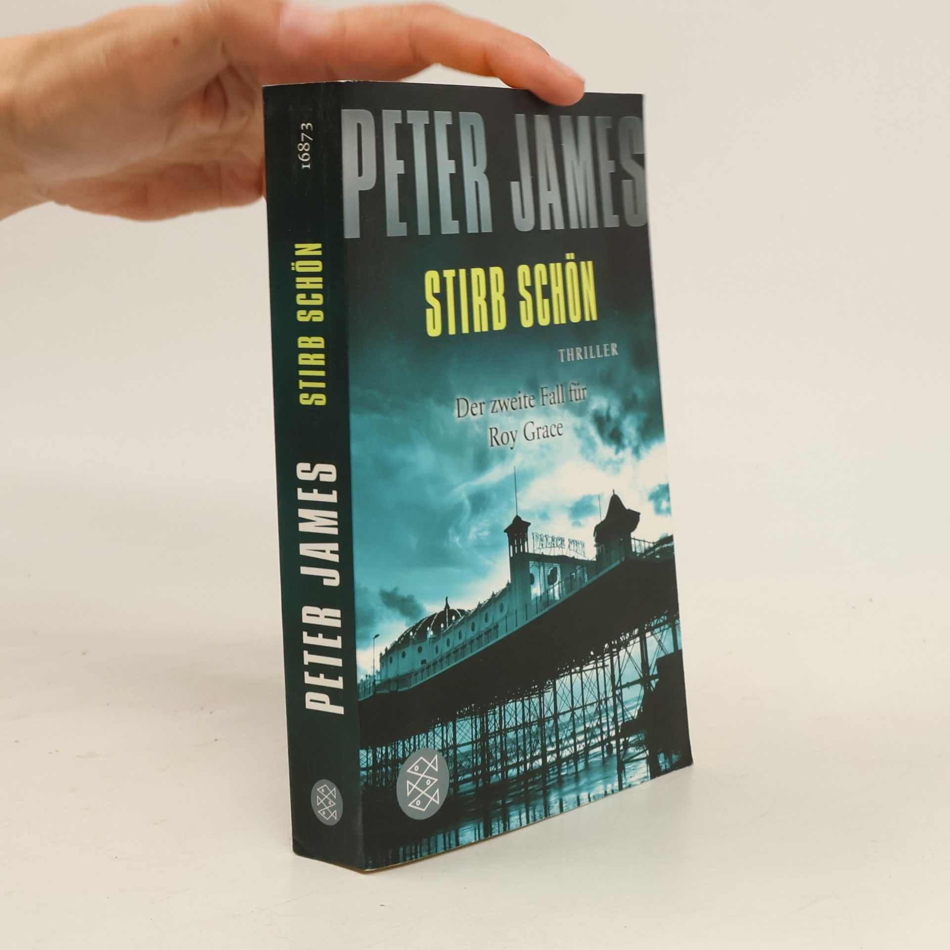 Peter James Stirb schön