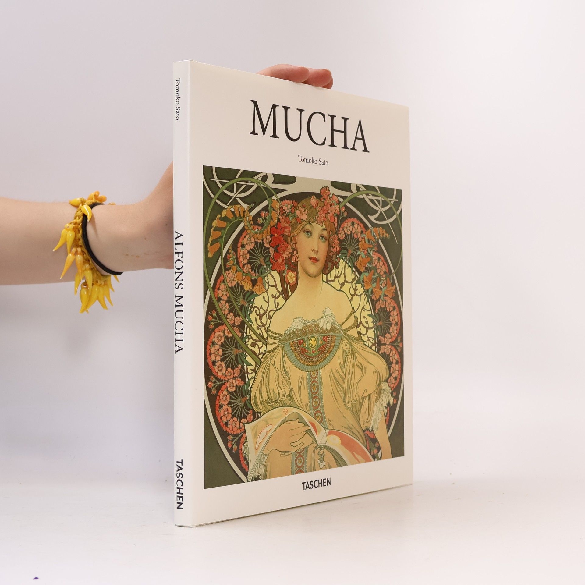 Tomoko Sato Alfons Mucha