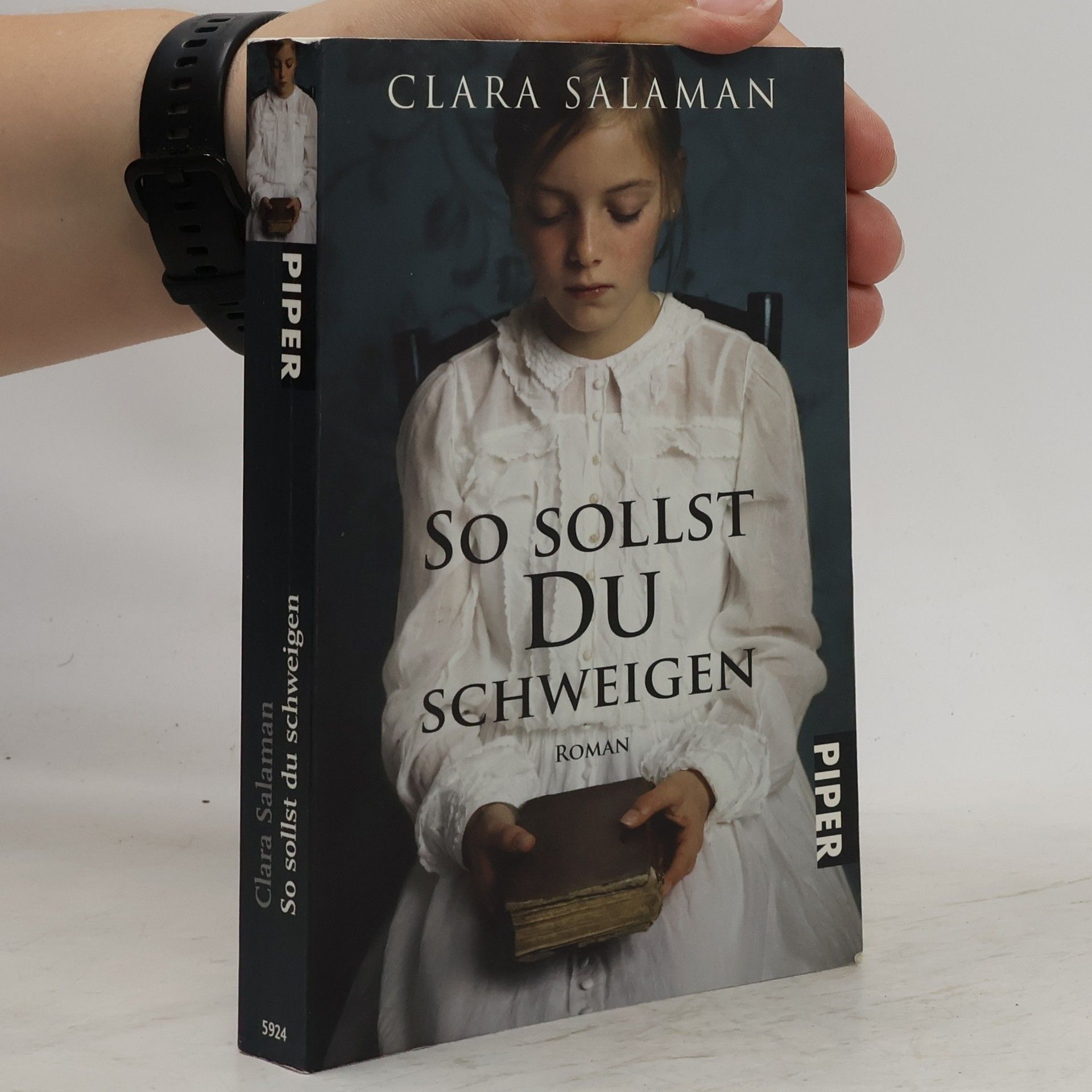 Clara Salaman So sollst du schweigen