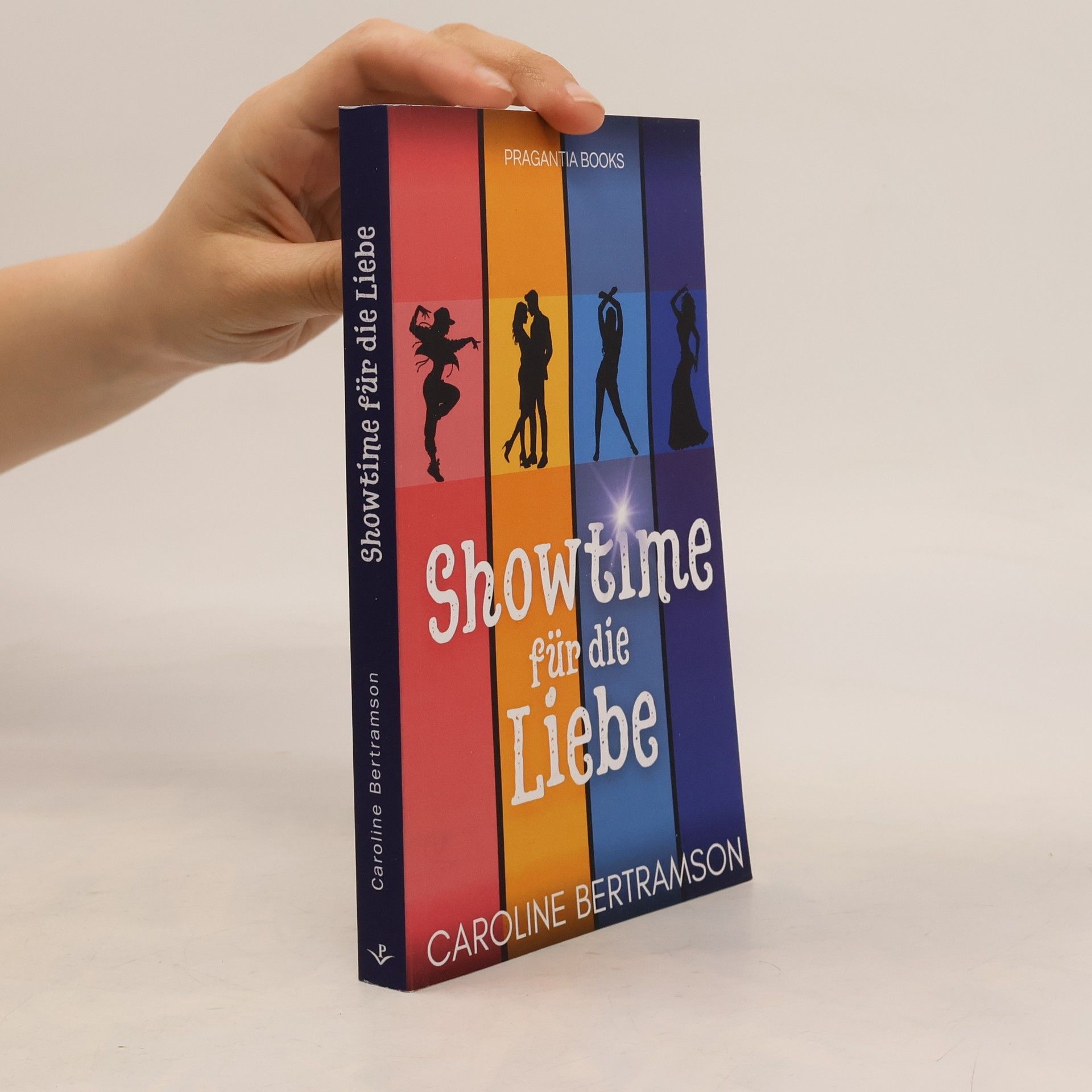 Caroline Bertramson Liebe unterwegs - kurze Liebesromane für zwischendurch: Showtime für die Liebe