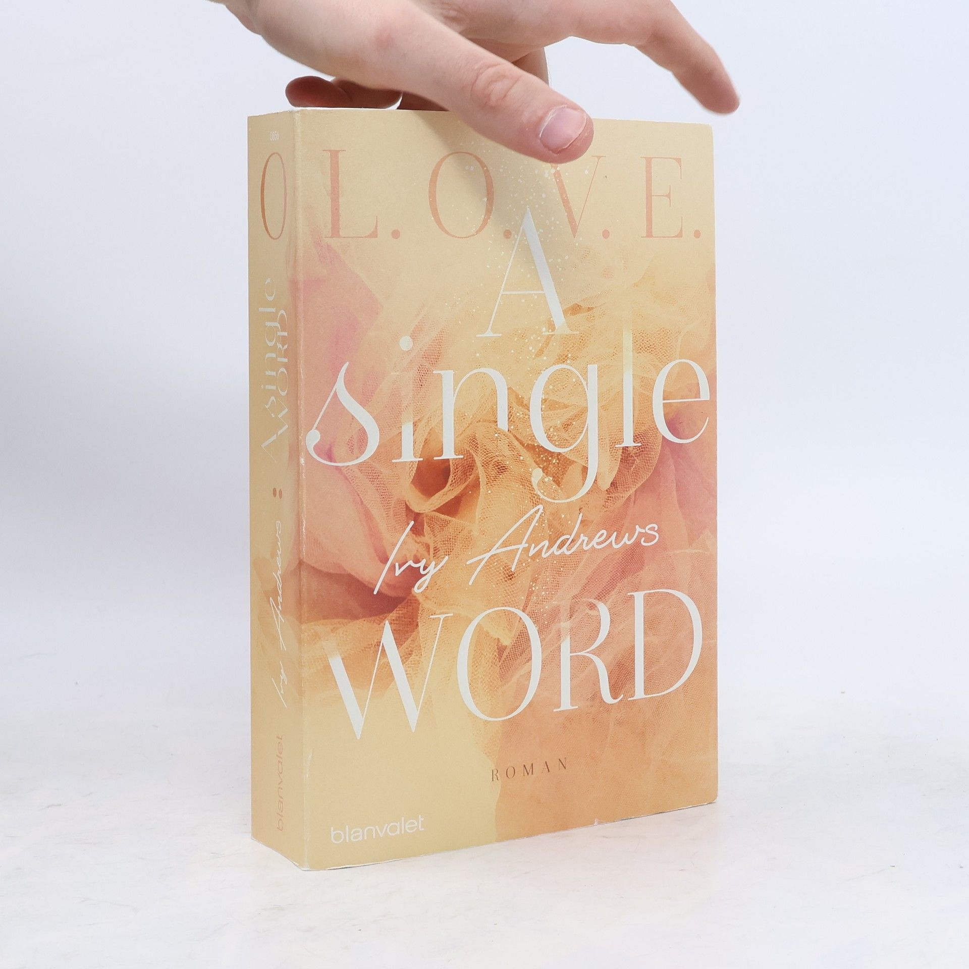 Ivy Andrews L.O.V.E. 2: A single word