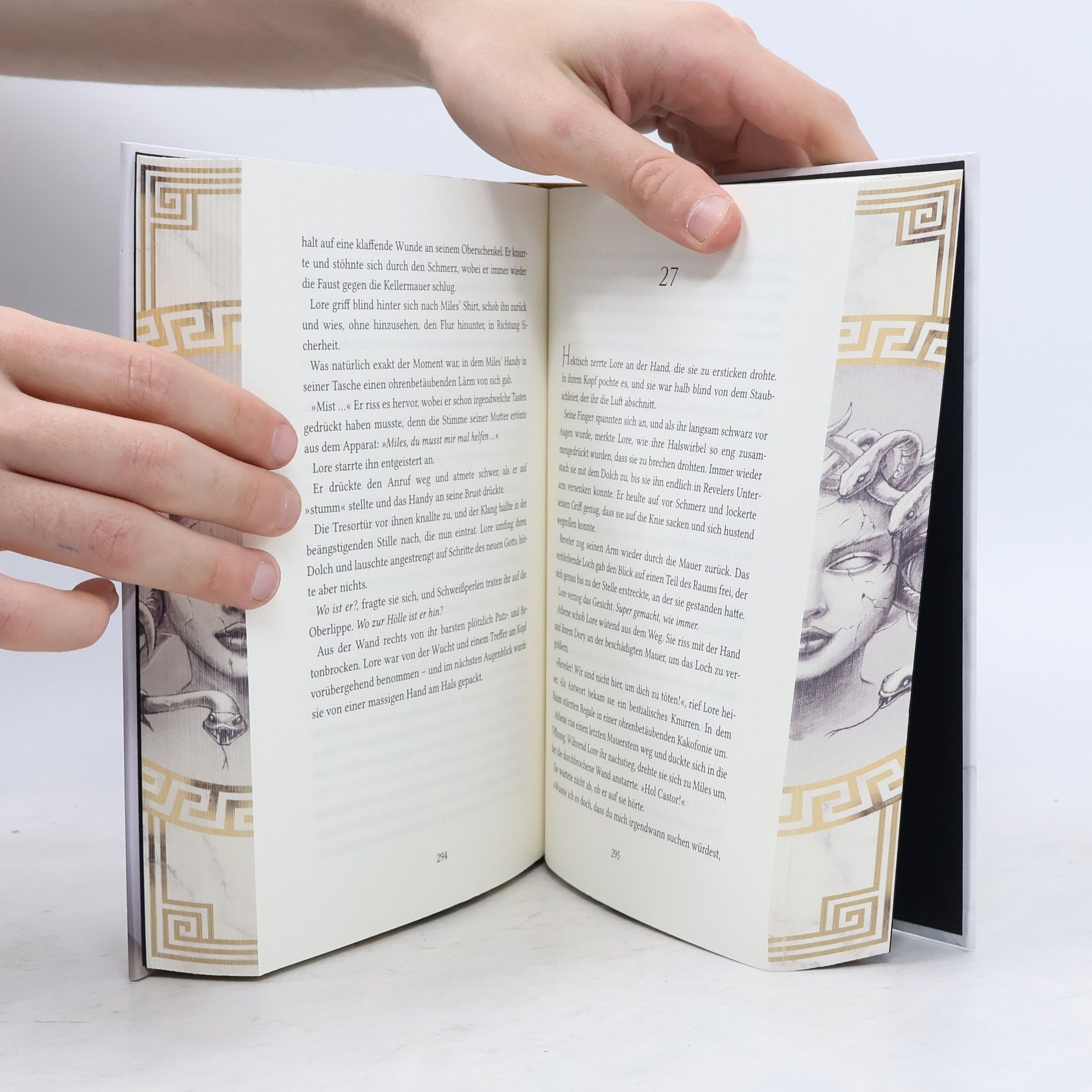Alexandra Bracken Lore