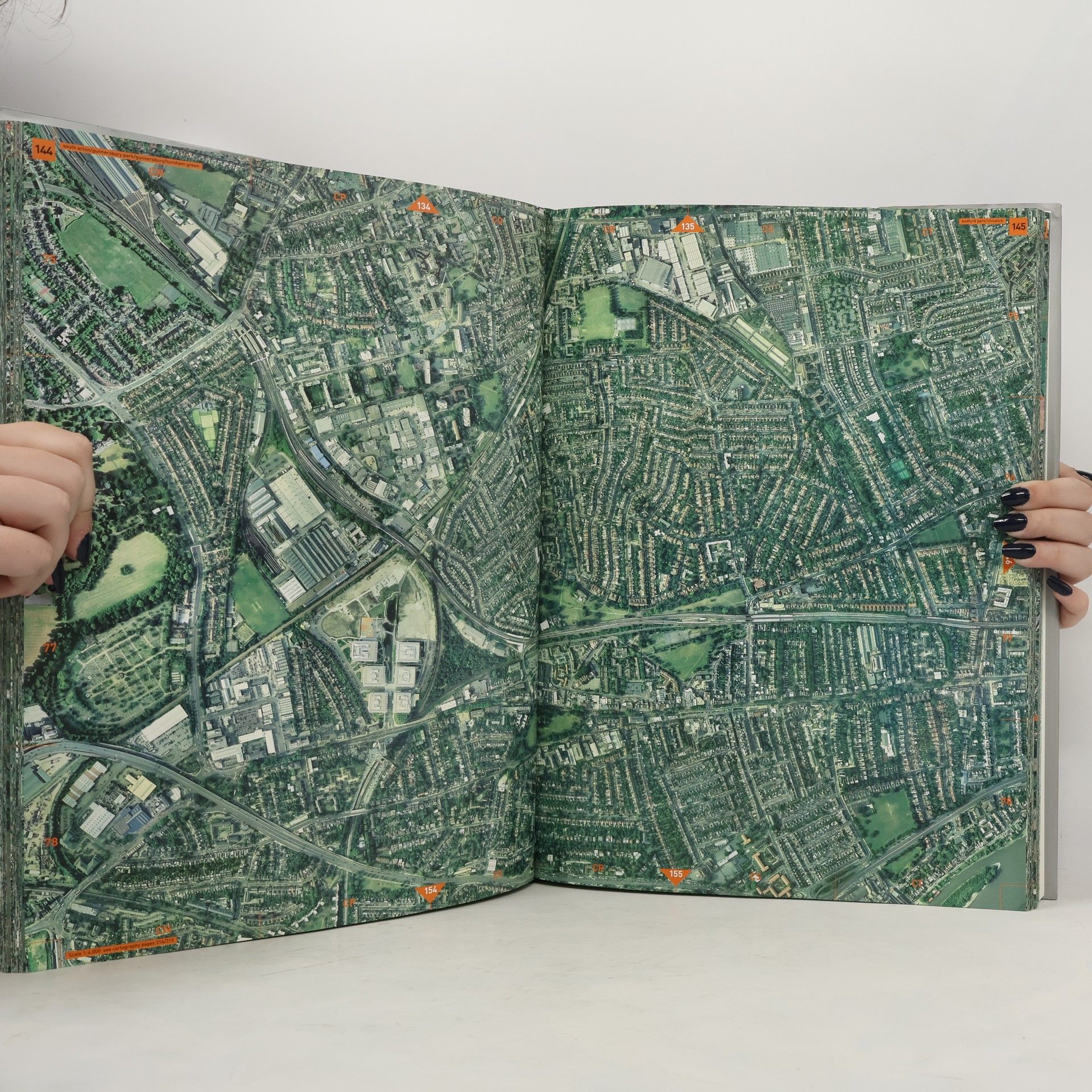 Peter Ackroyd London