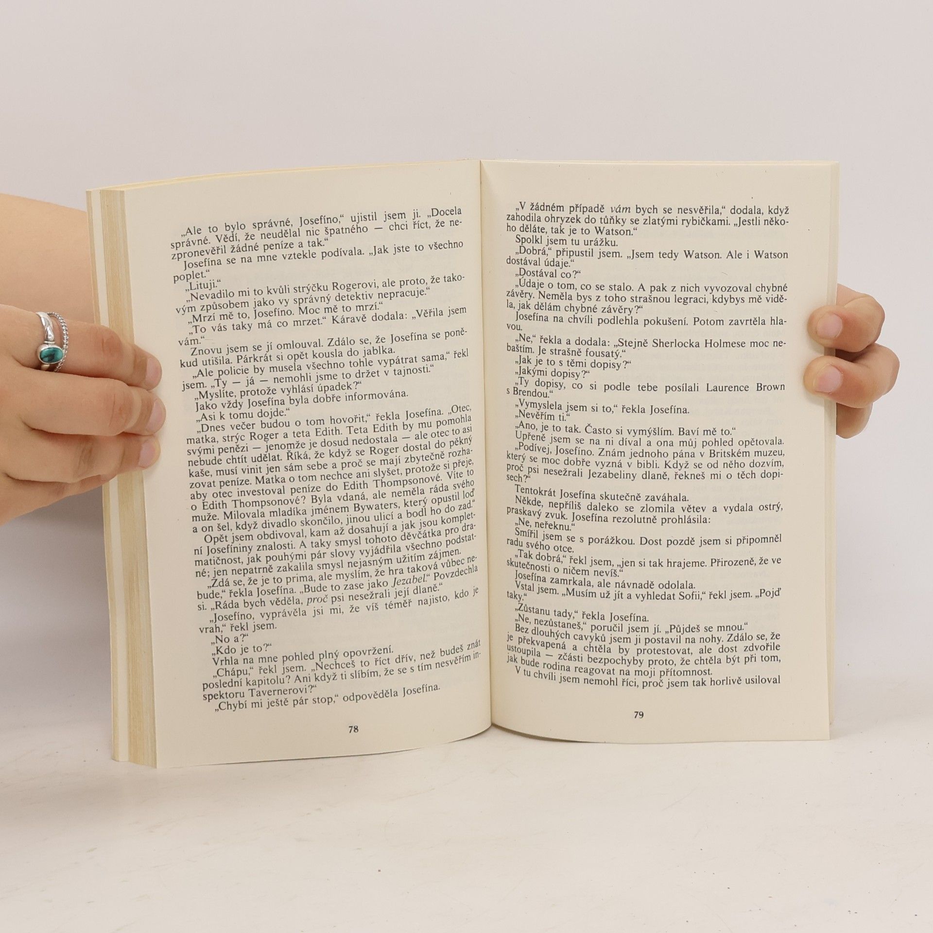 Agatha Christie Hadí doupě
