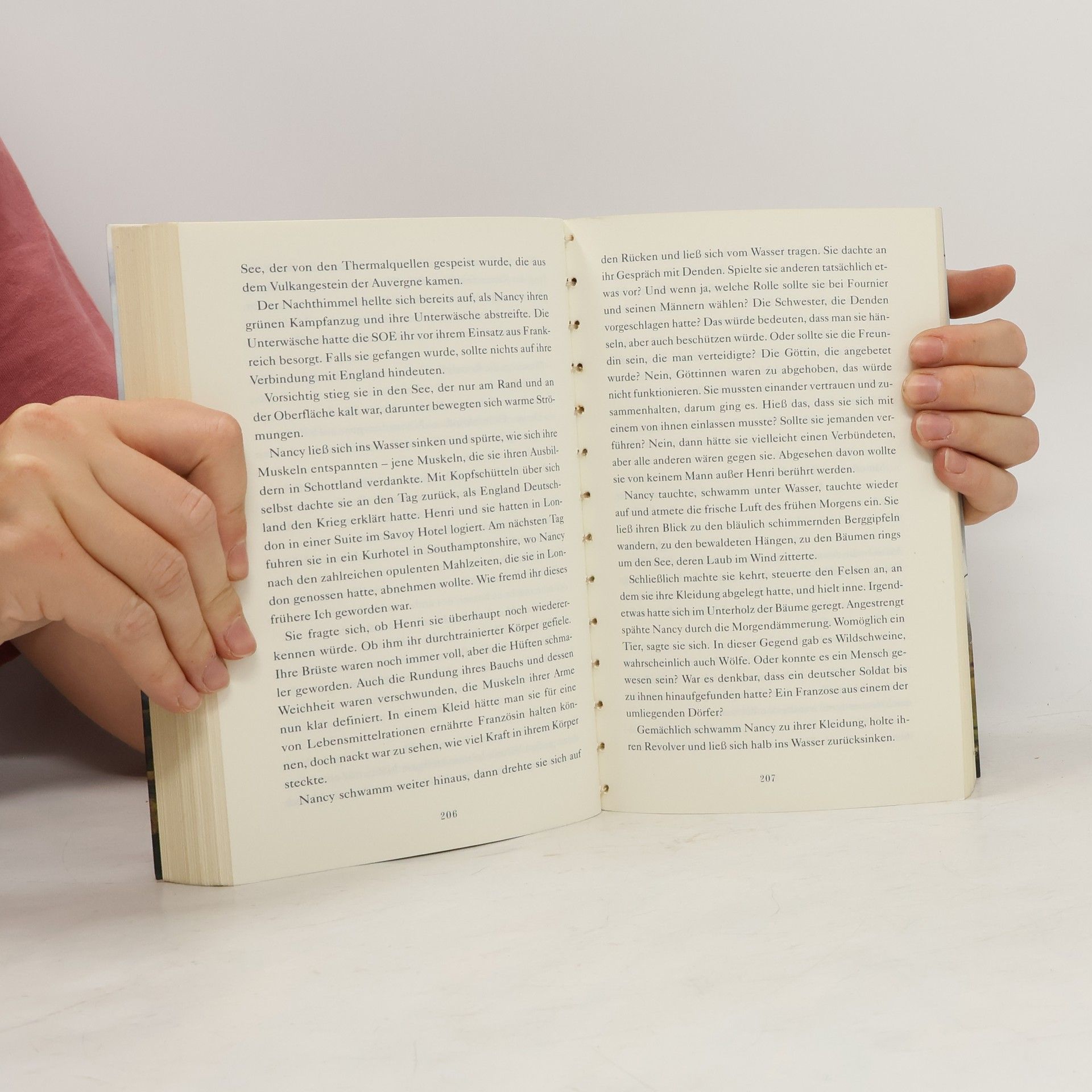 Imogen Kealey Die Spionin