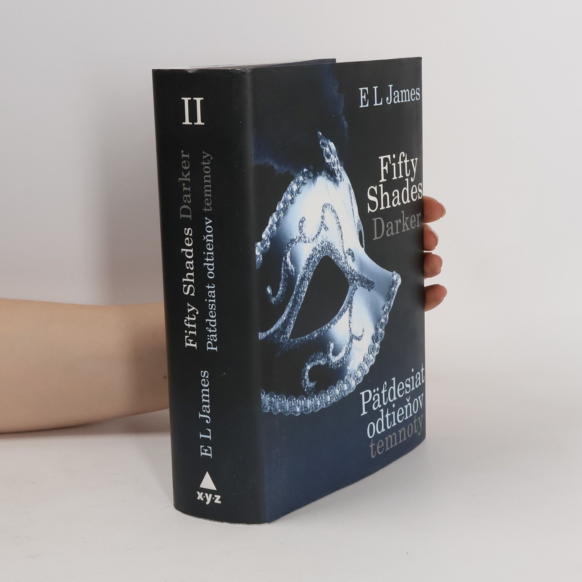 E. L. James Päťdesiat odtieňov temnoty