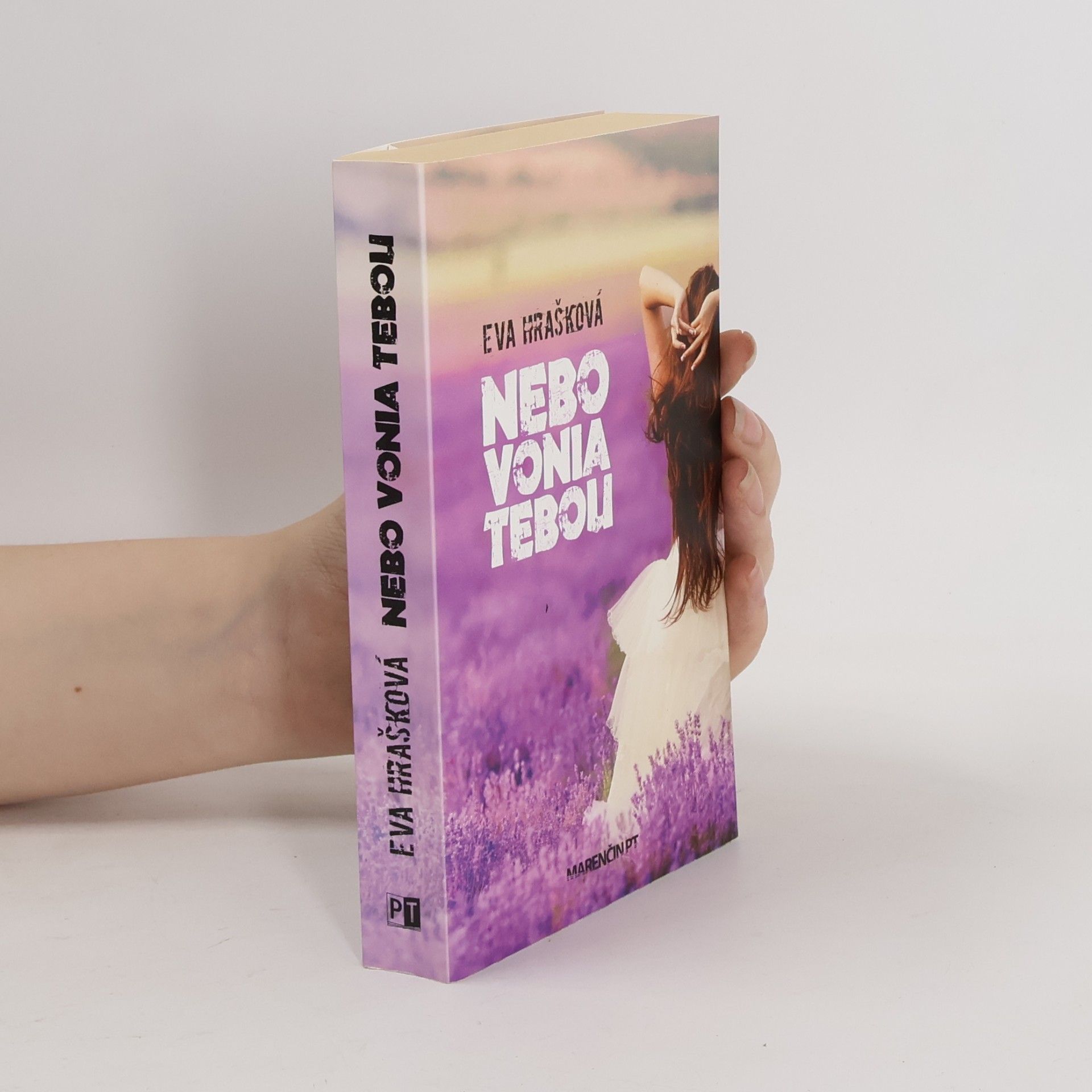 Eva Hrašková Nebo vonia tebou