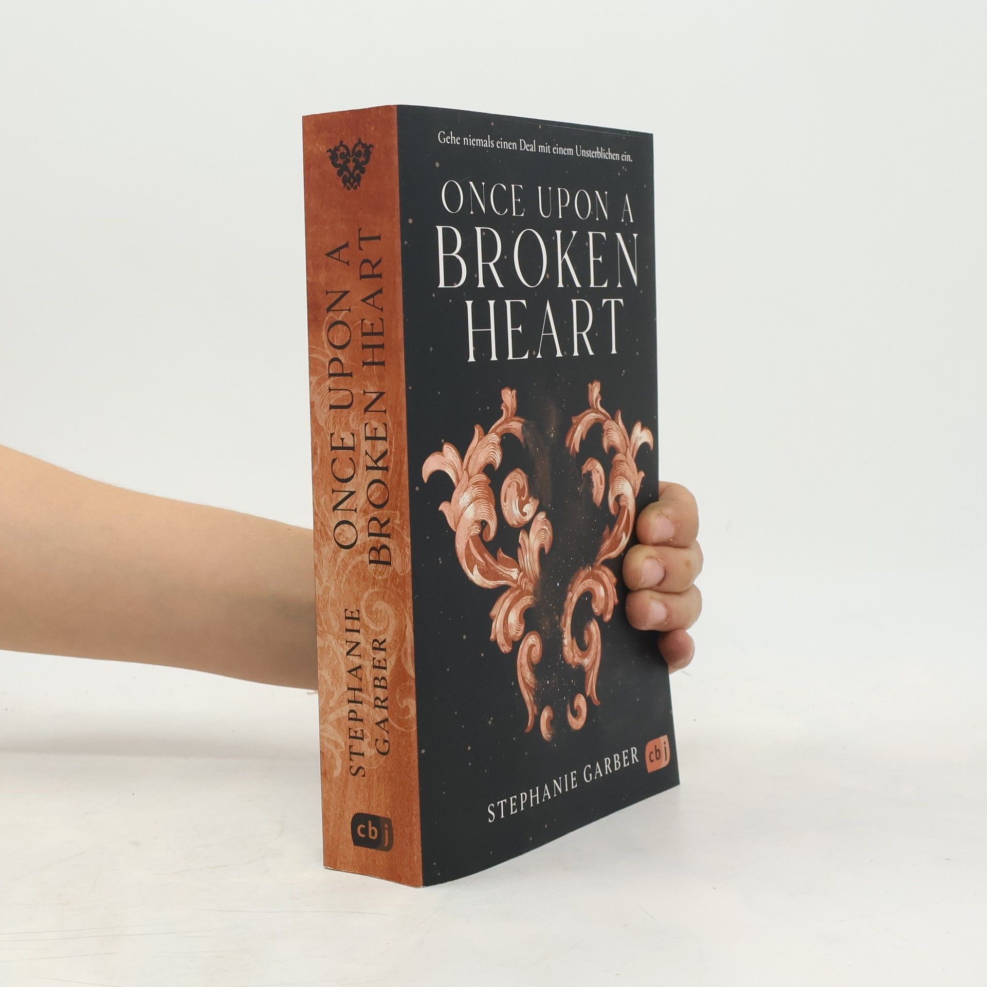 Stephanie Garber Once Upon a Broken Heart