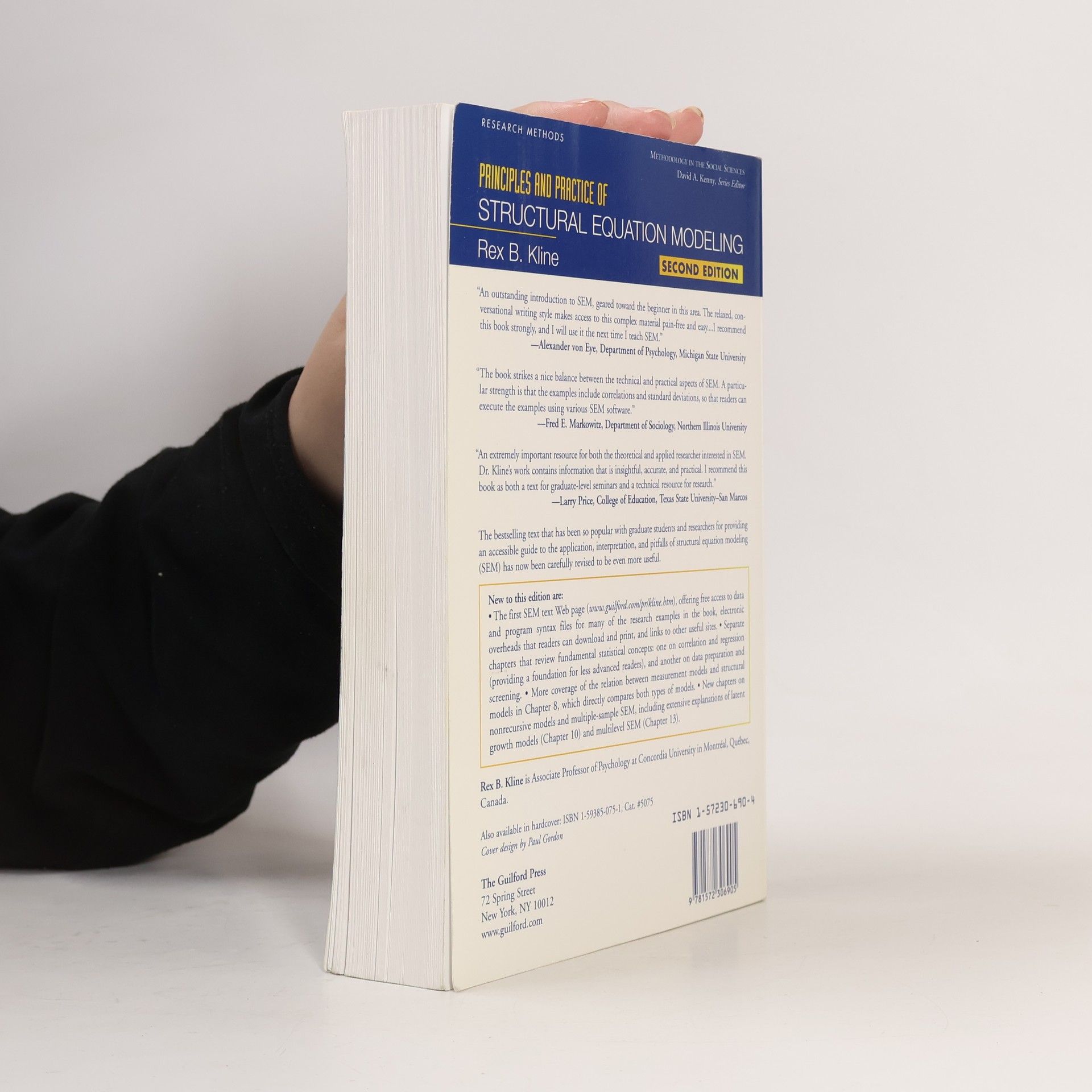 Rex B. Kline Methodology In The Social Sciences: Principles and Practice of Structural Equation Modeling