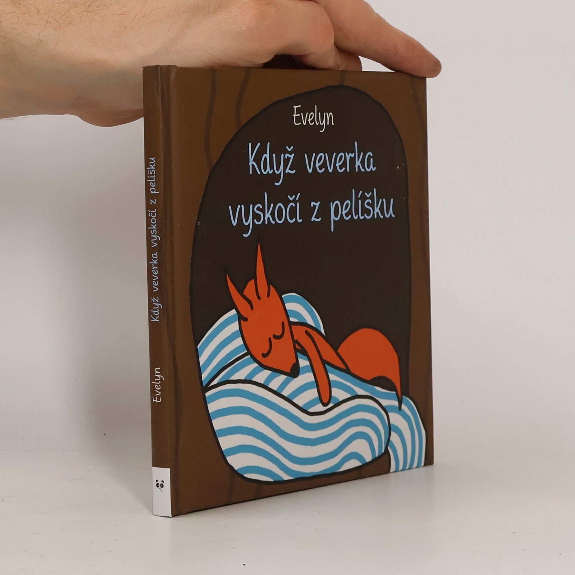 Když veverka vyskočí z pelíšku
