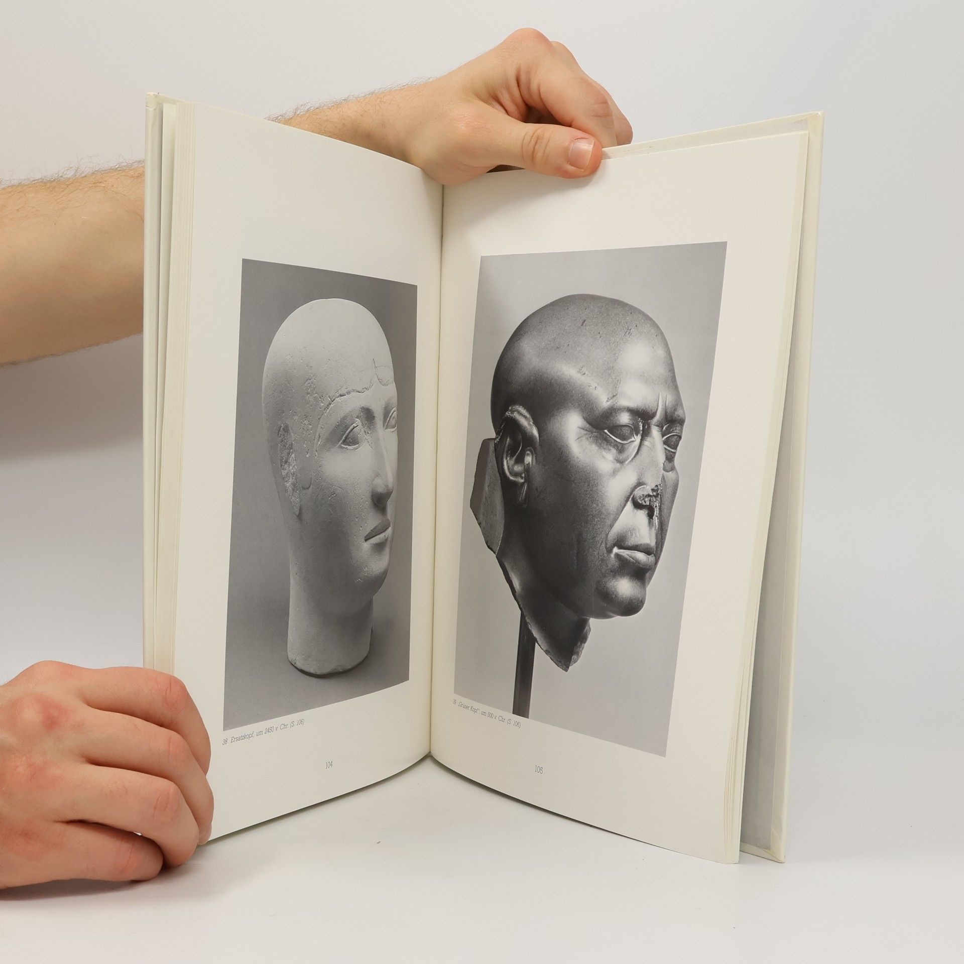 Heinz Herzer Ägyptische und moderne Skulptur