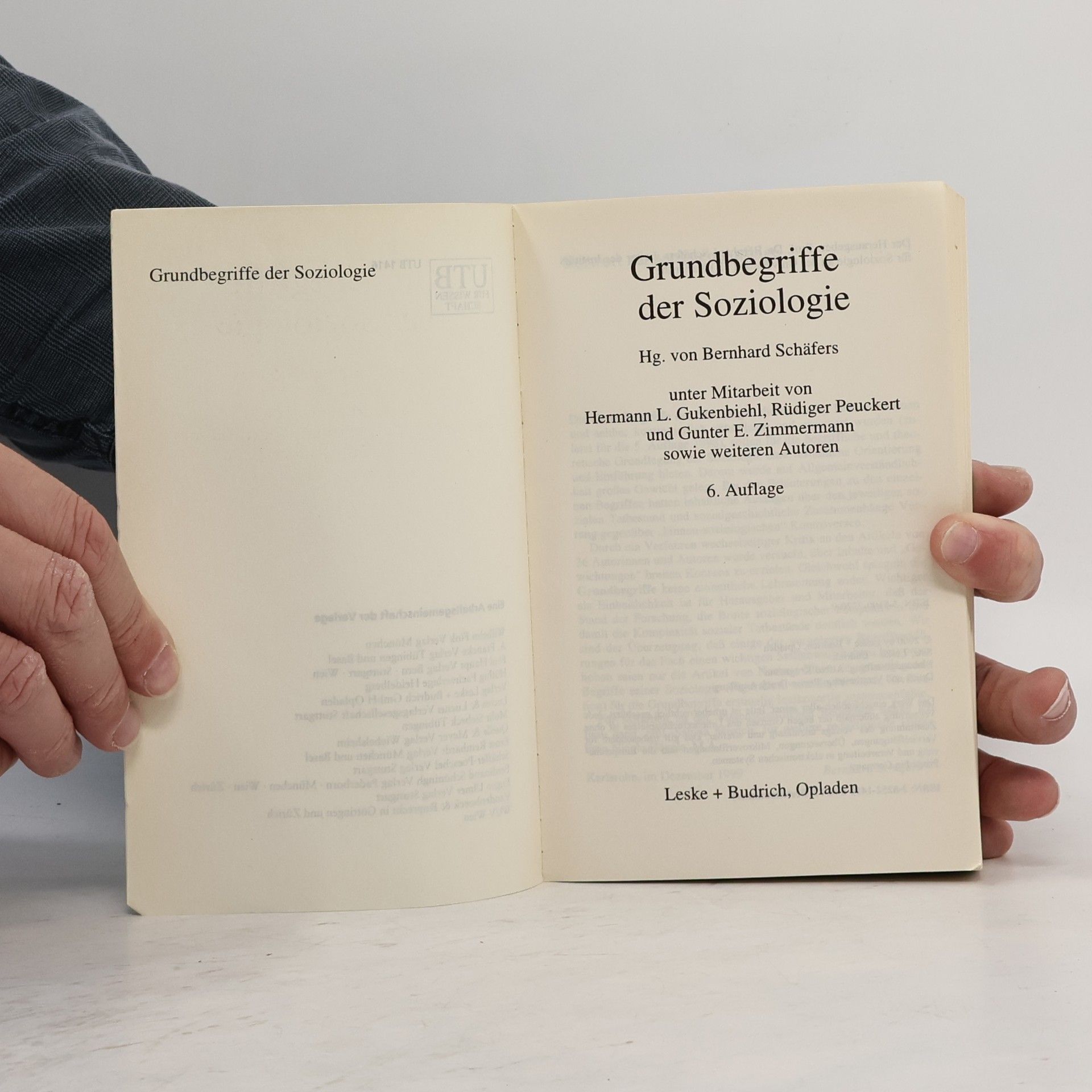 Bernhard Schäfers Grundbegriffe der Soziologie