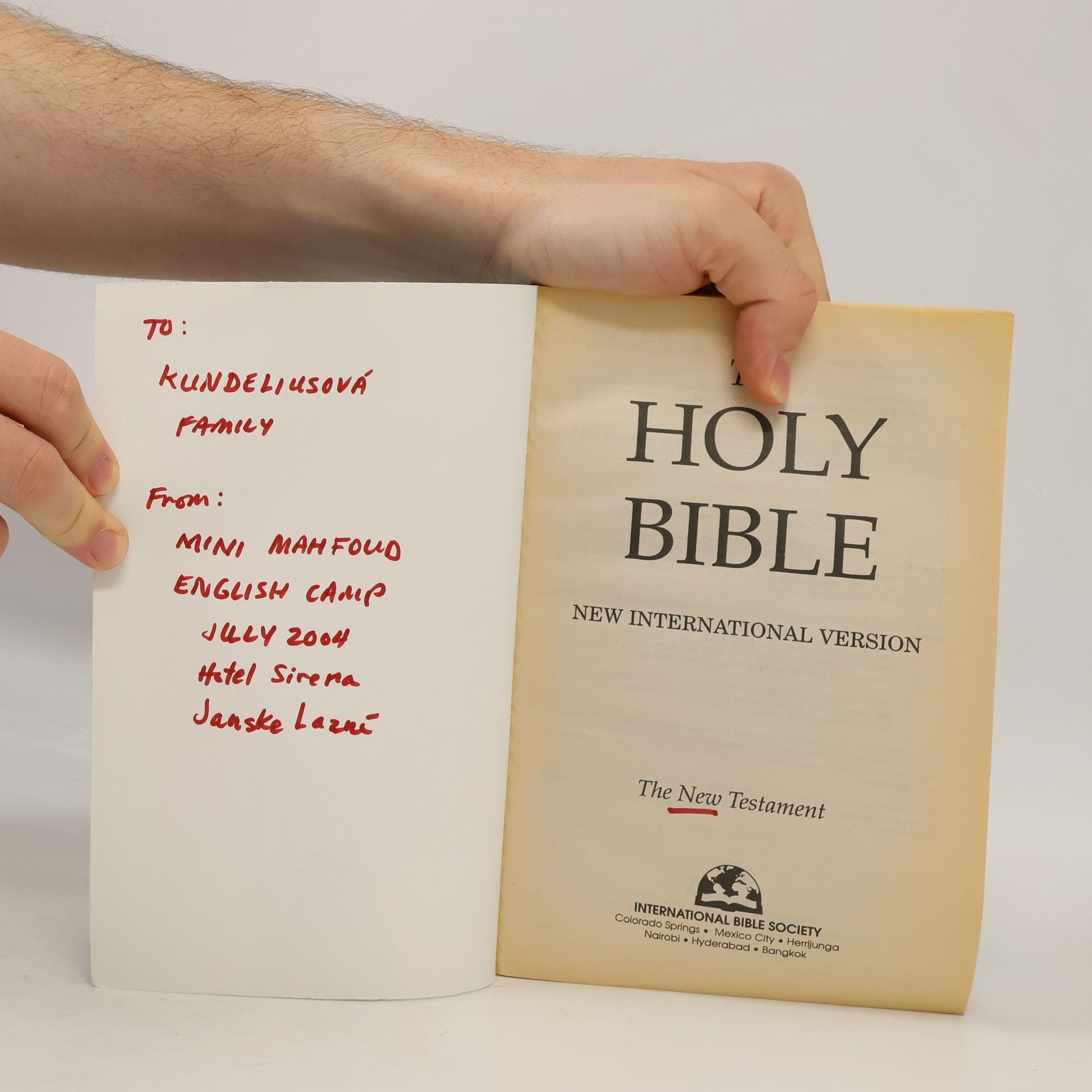 Various authors New Testament. The River of Life