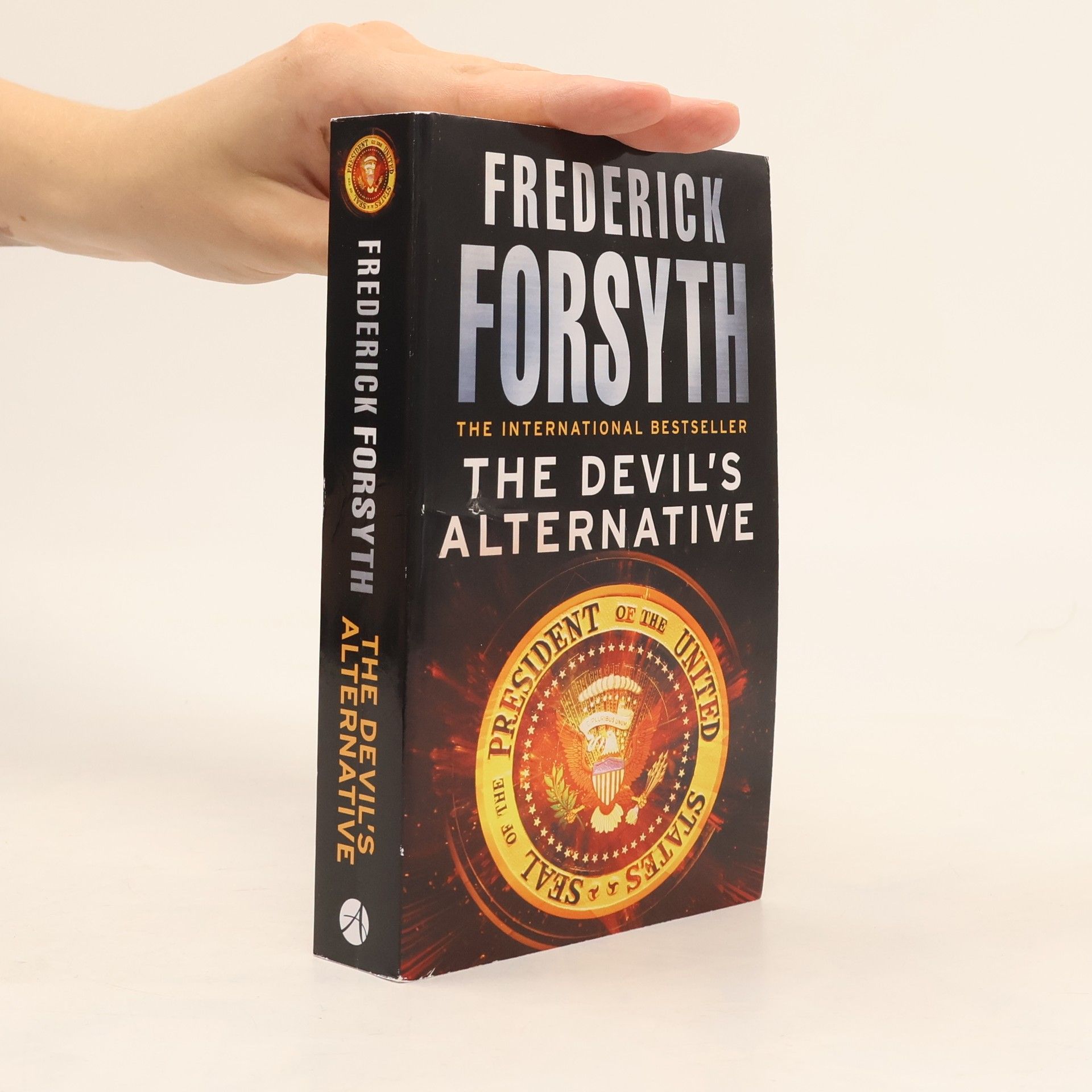 Frederick Forsyth The Devil's Alternative