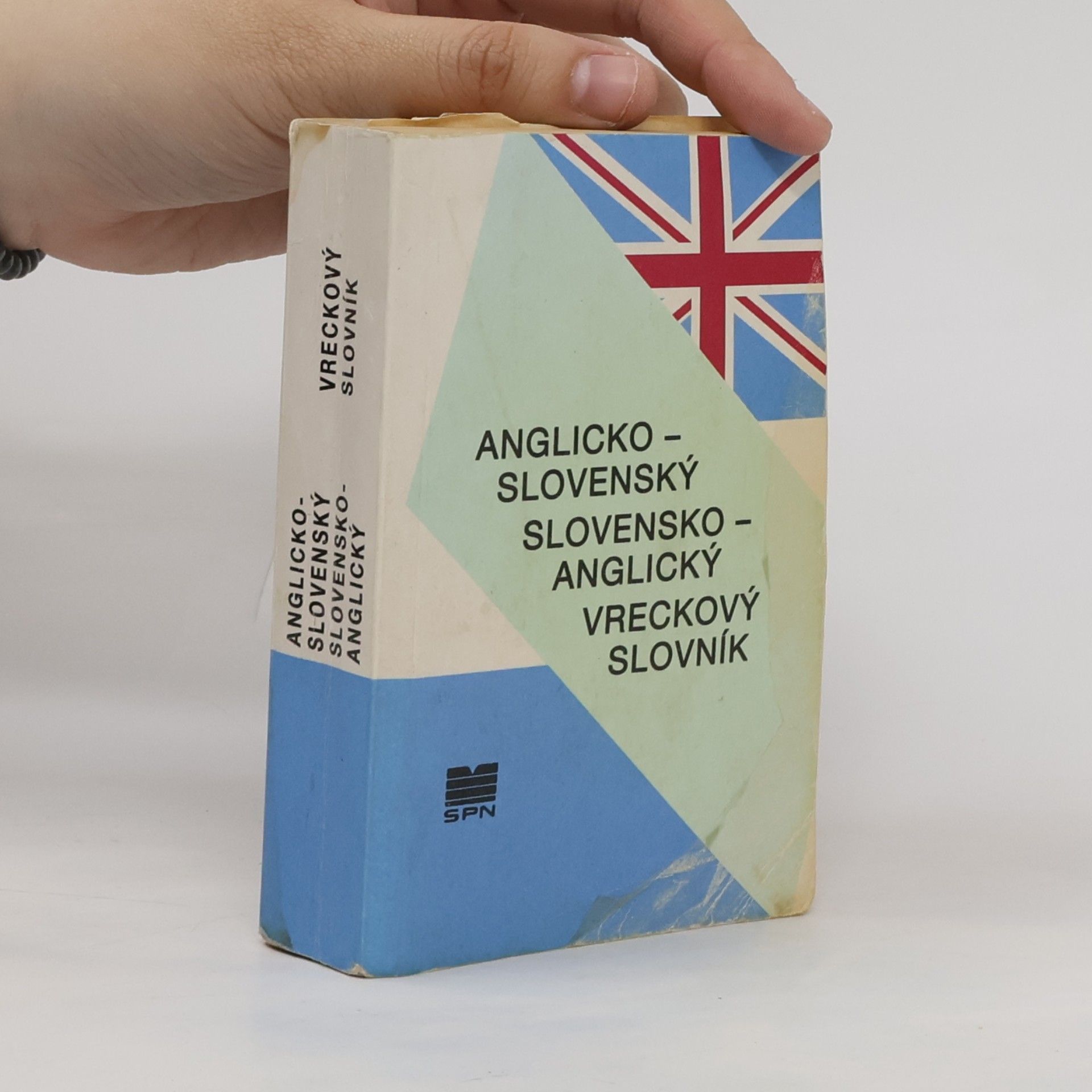 Jana Smejkalová Anglicko-slovenský a slovensko-anglický vreckový slovník