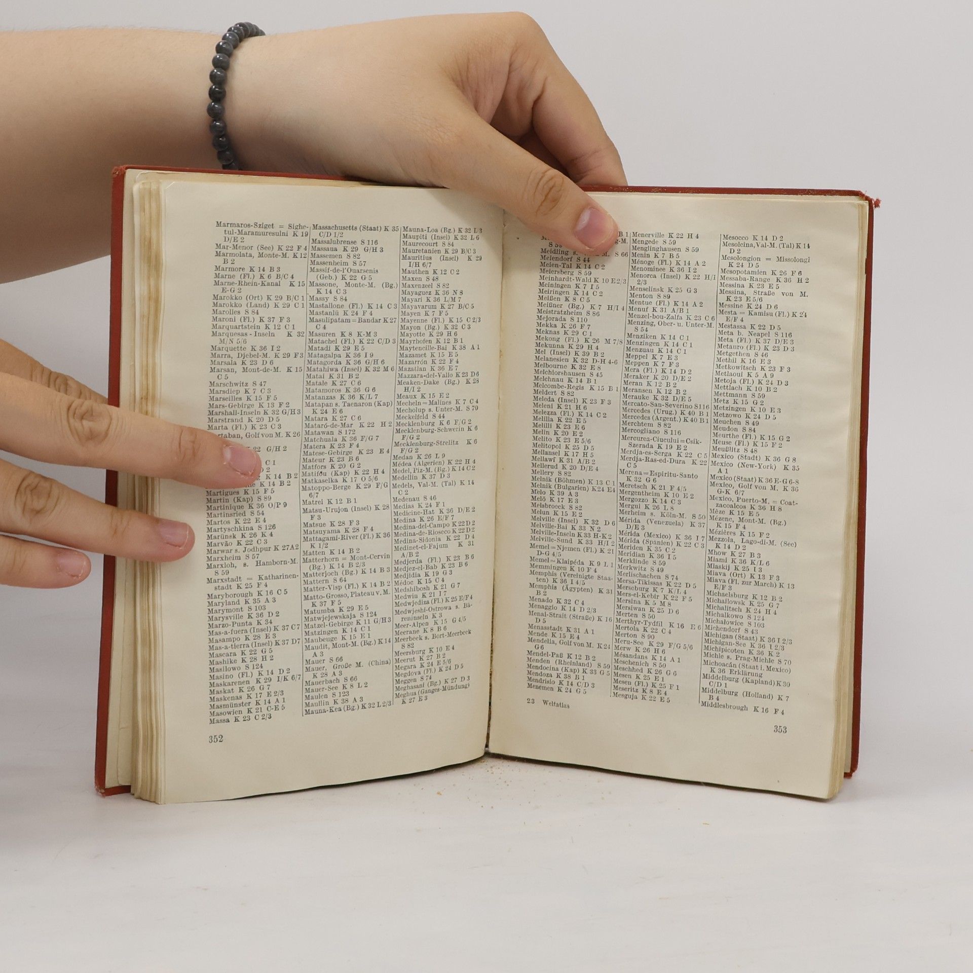 Johannes Riedel Knaurs Welt-Atlas