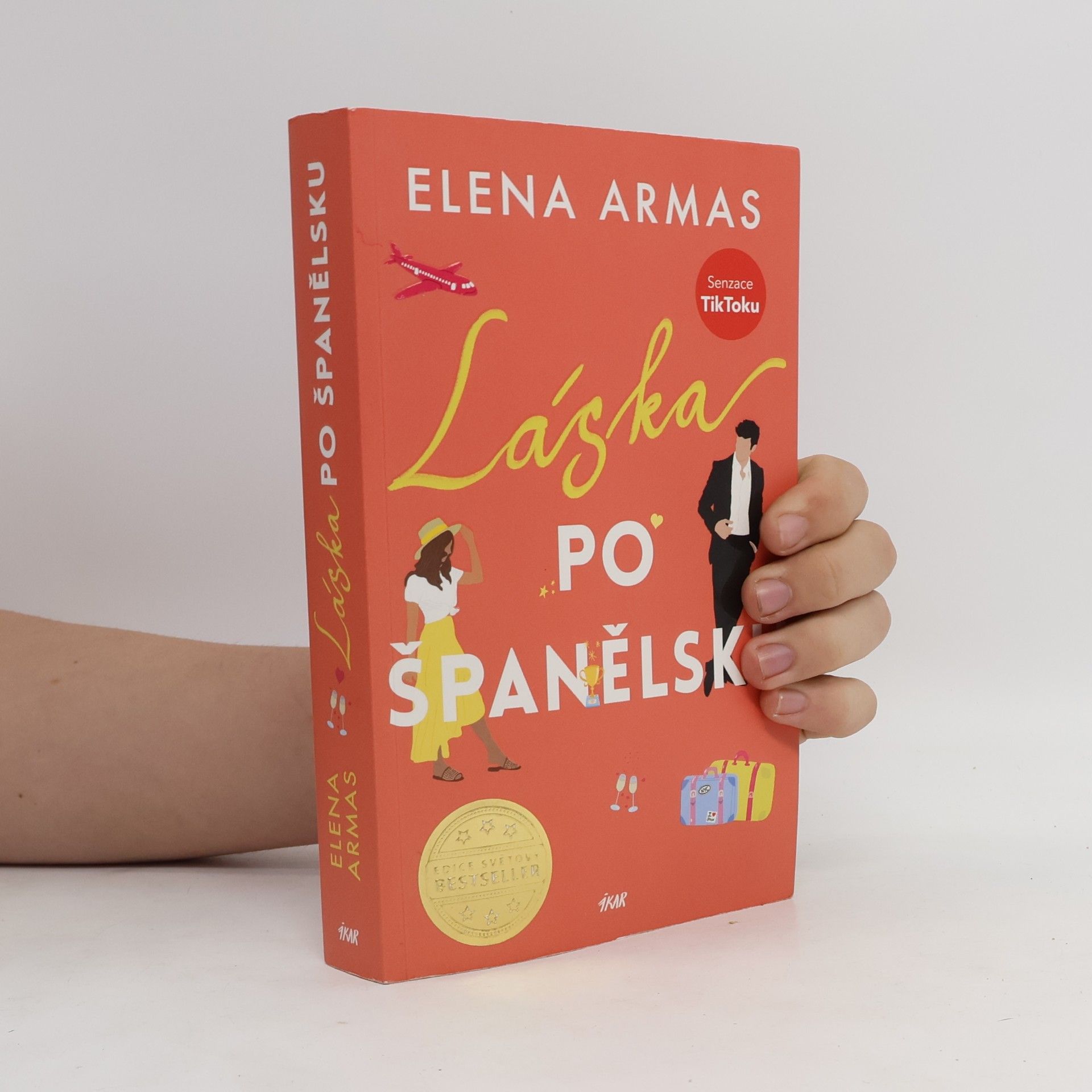 Elena Armas Láska po španělsku