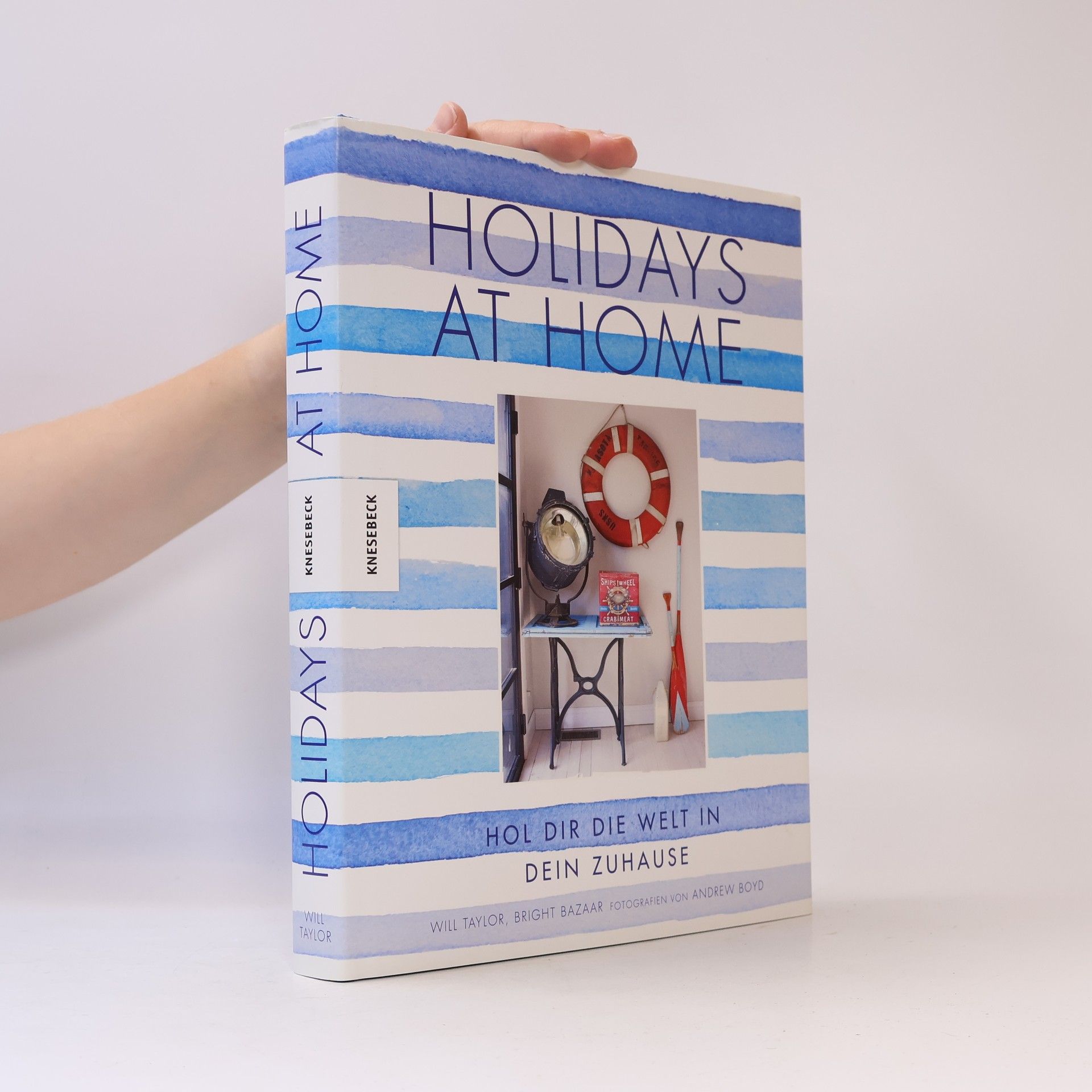 Will Taylor Holidays at home