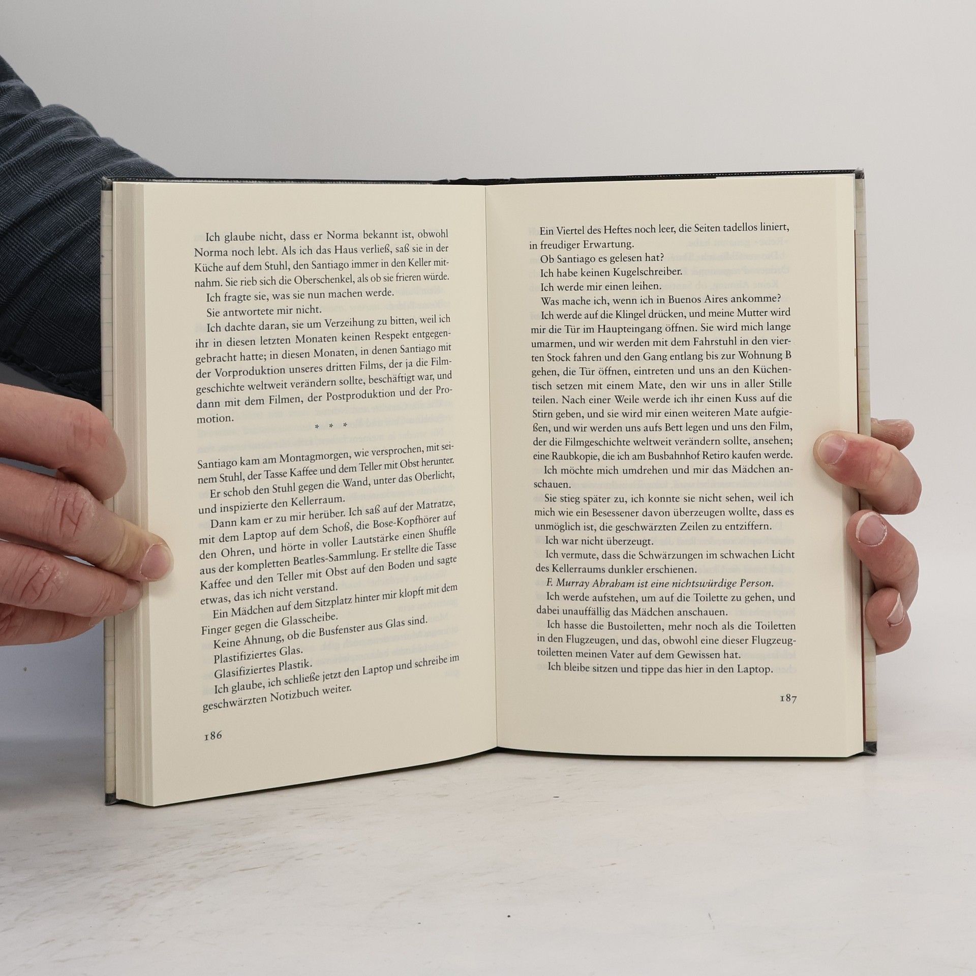 Nicolás Giacobone Das geschwärzte Notizbuch