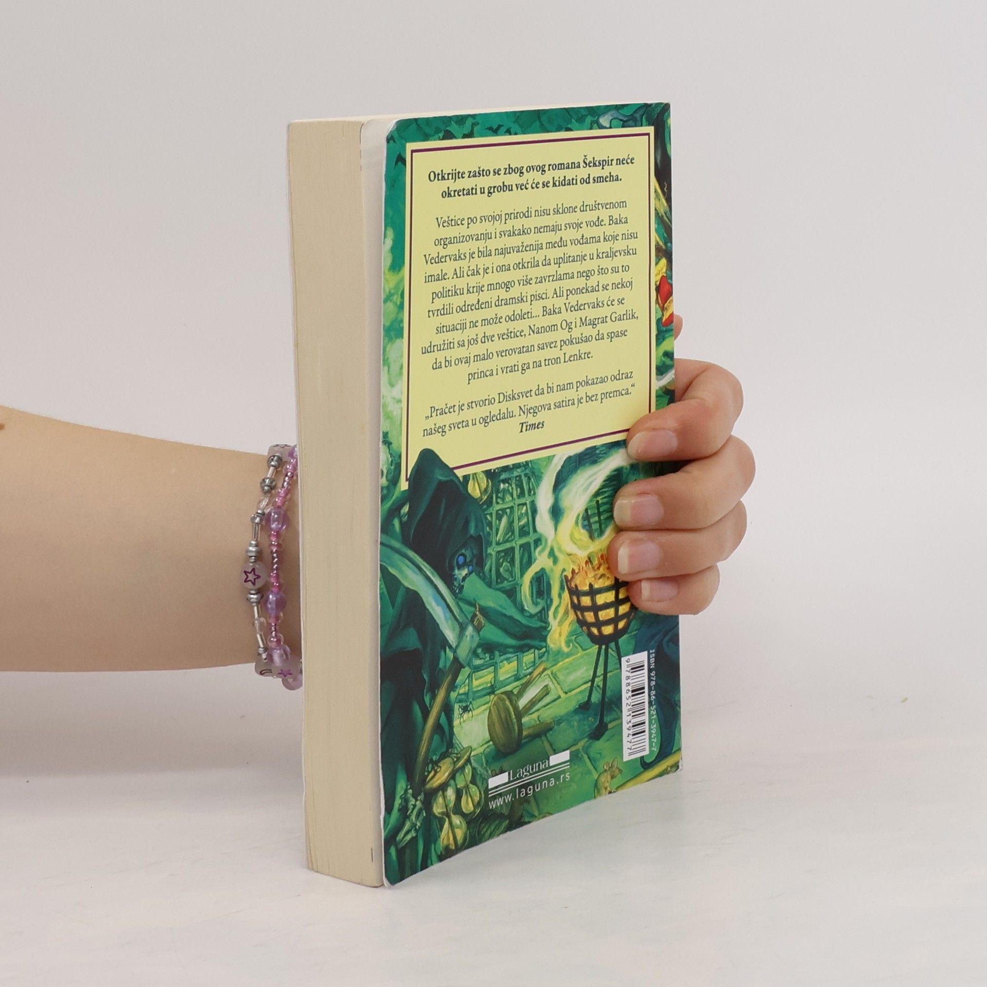 Terry Pratchett Roman o DiskSvětě: Sestre po metli