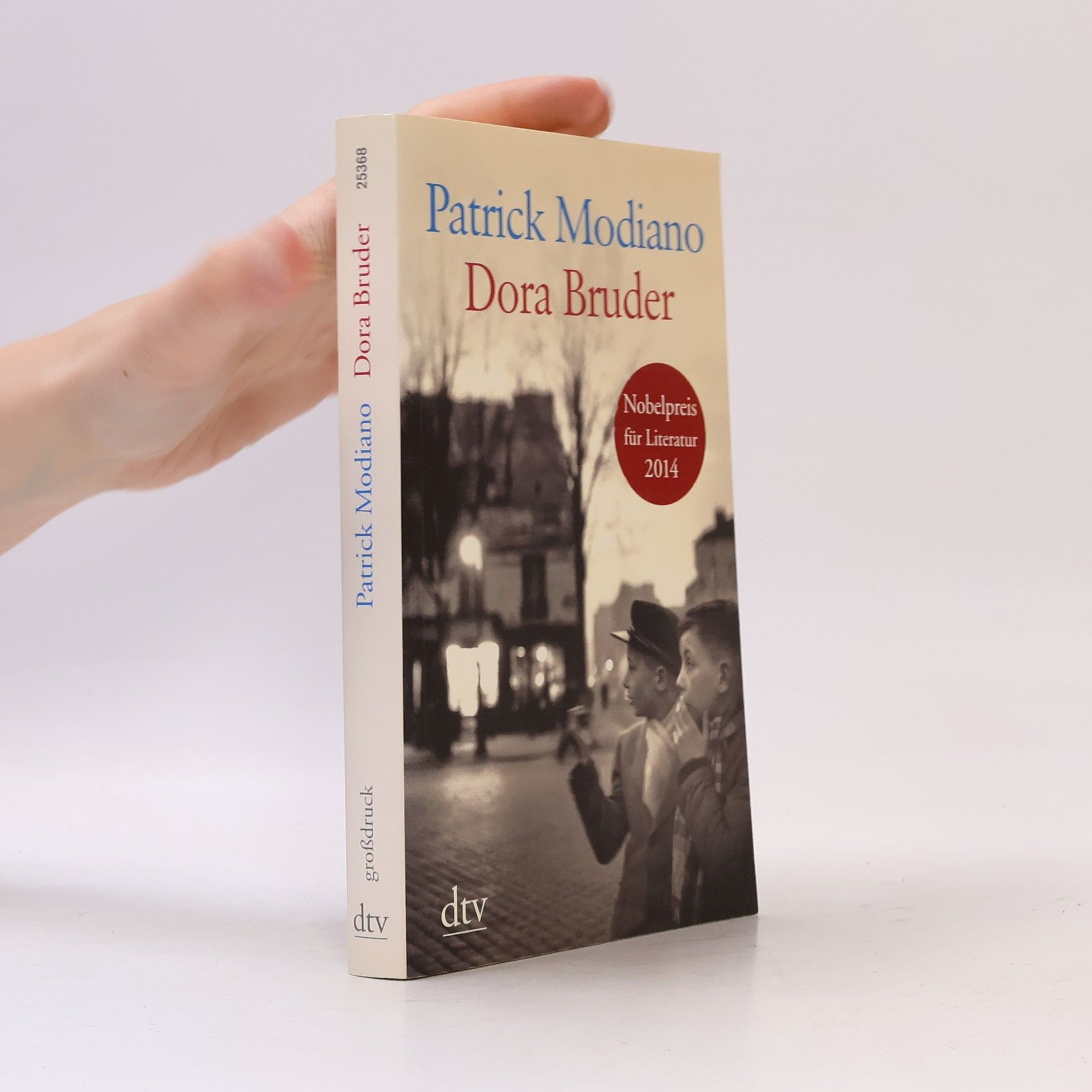 Patrick Modiano Dora Bruder