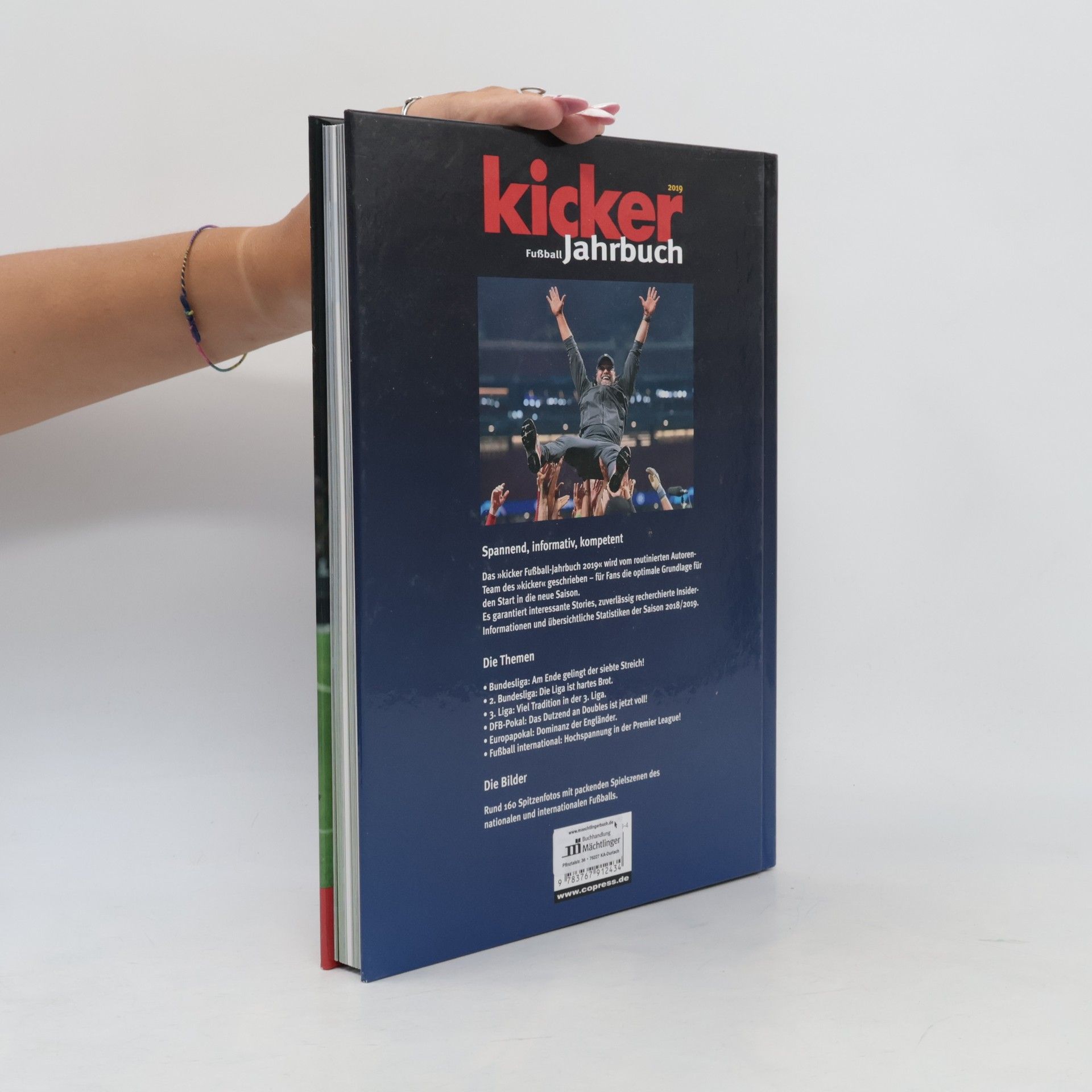 Collectif d'auteurs Kicker Fußball-Jahrbuch 2019