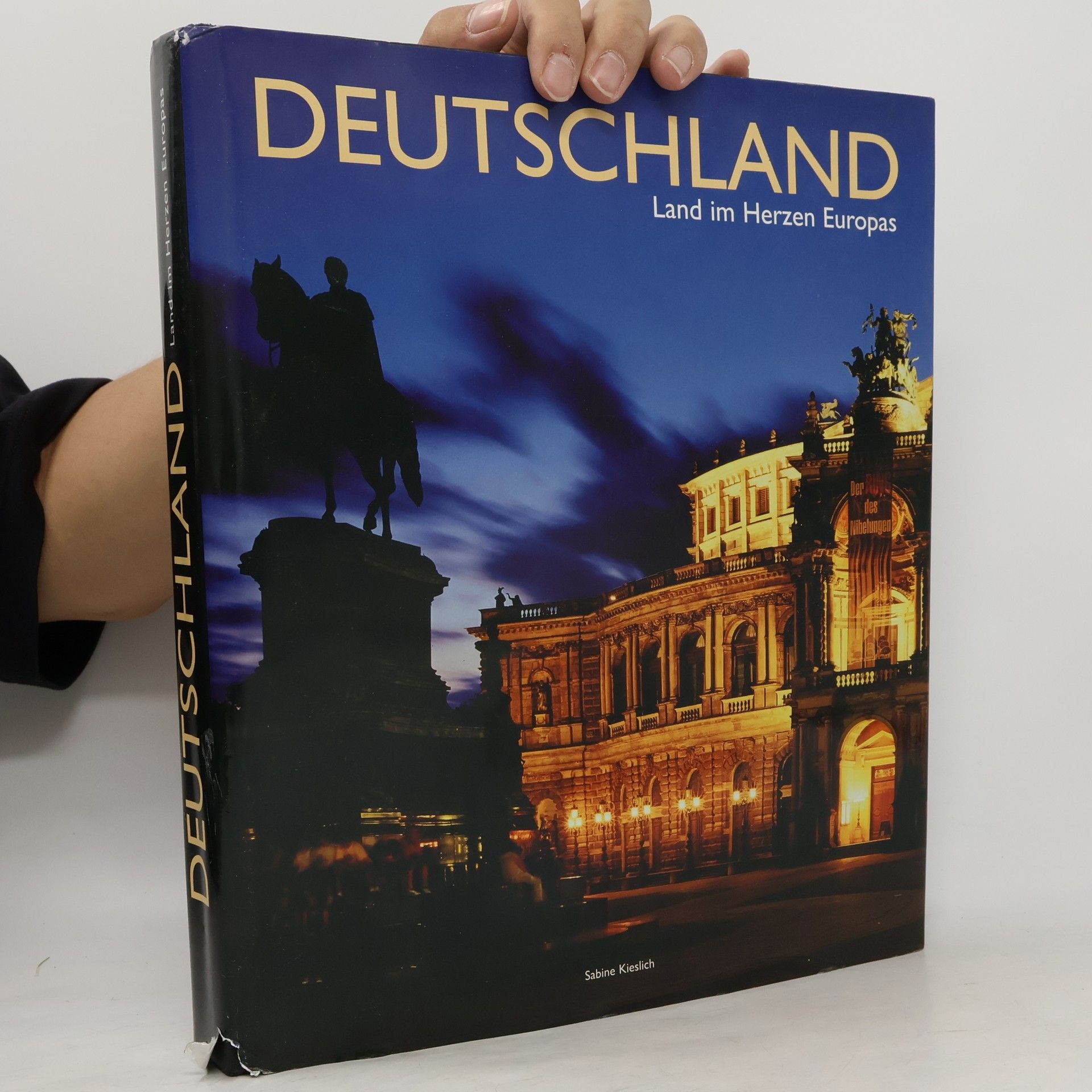 Collectif d'auteurs Deutschland. Land im Herzen Europas