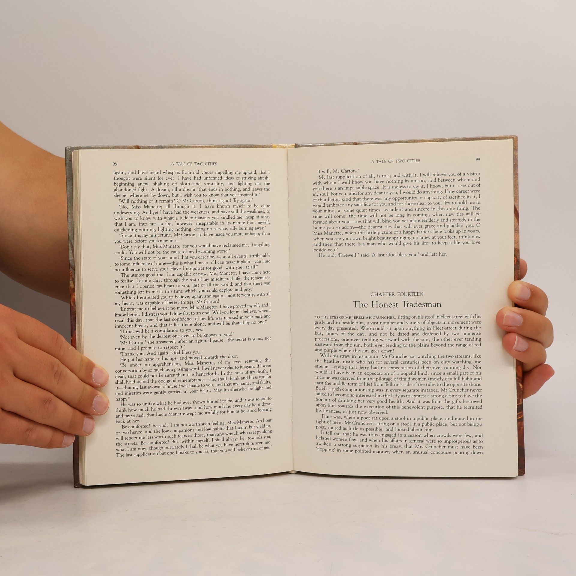 Charles Dickens A Tale of Two Cities