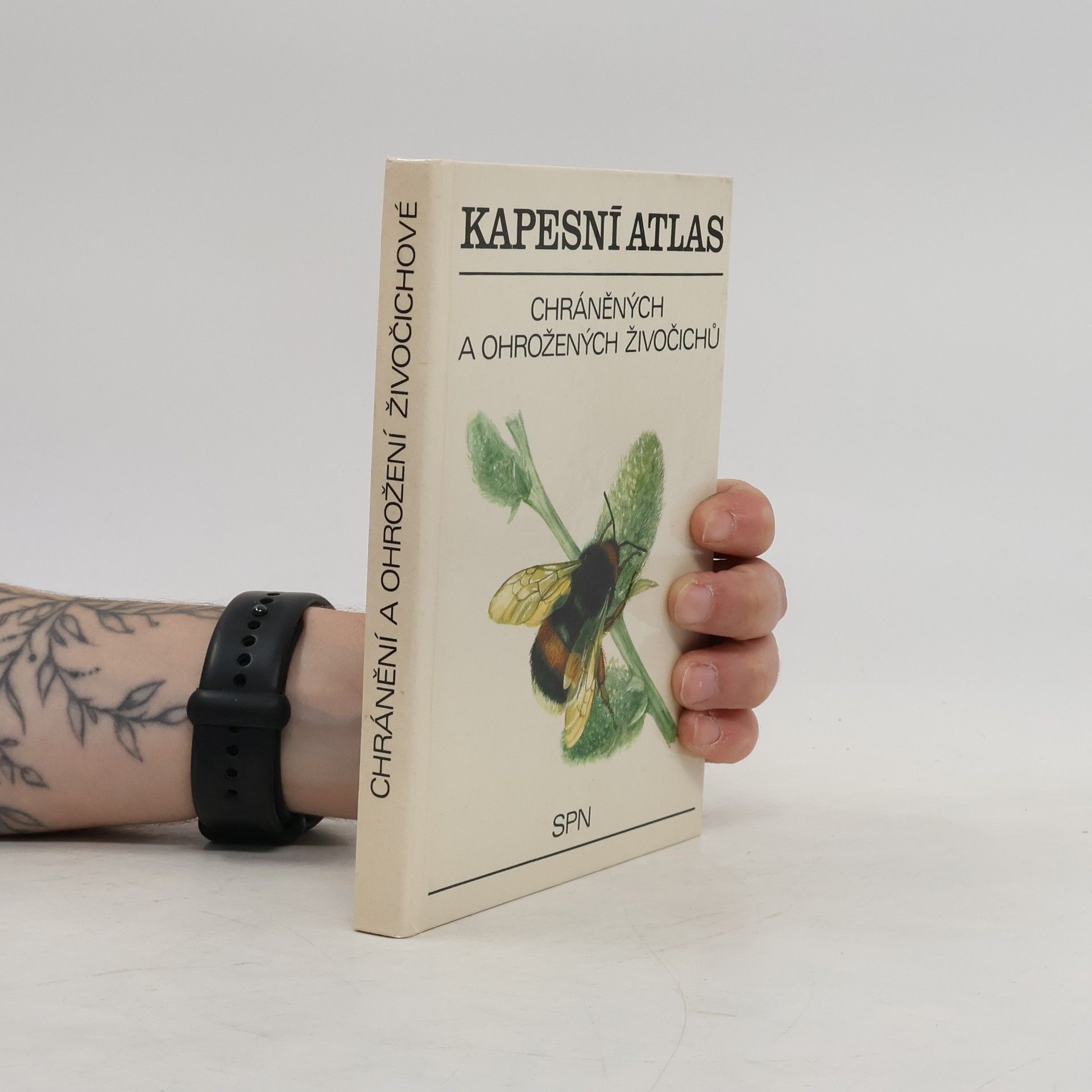Pavel Pecina Kapesní atlas chráněných a ohrožených živočichů