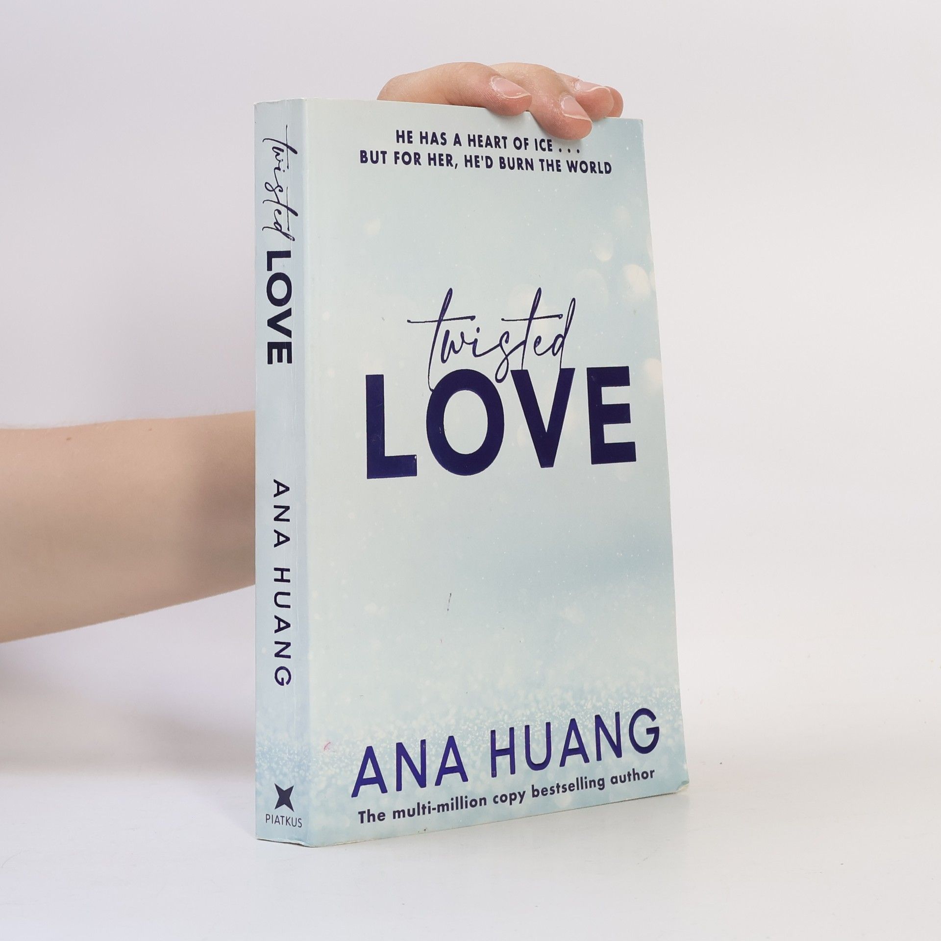 Ana Huang Twisted love. Twisted book one