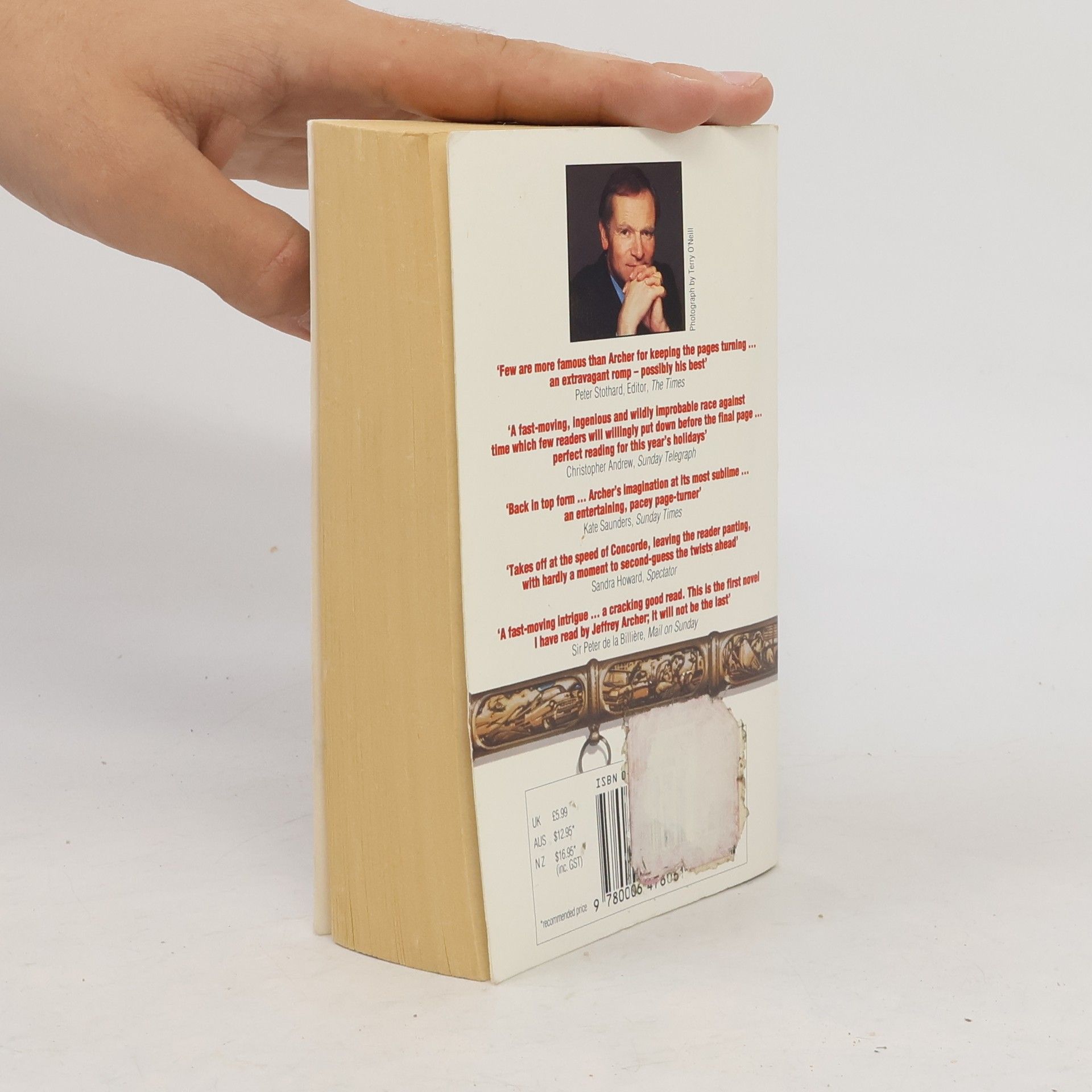 Jeffrey Archer Honour Among Thieves