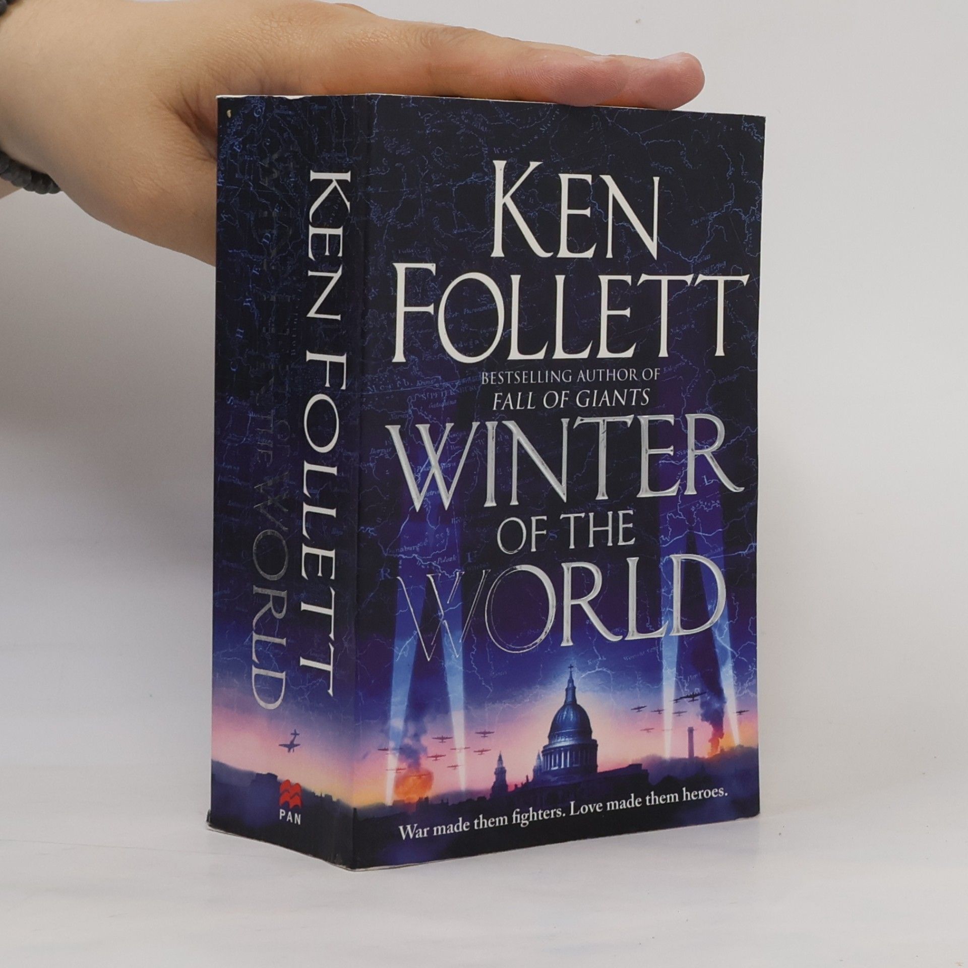 Ken Follett Winter of the world