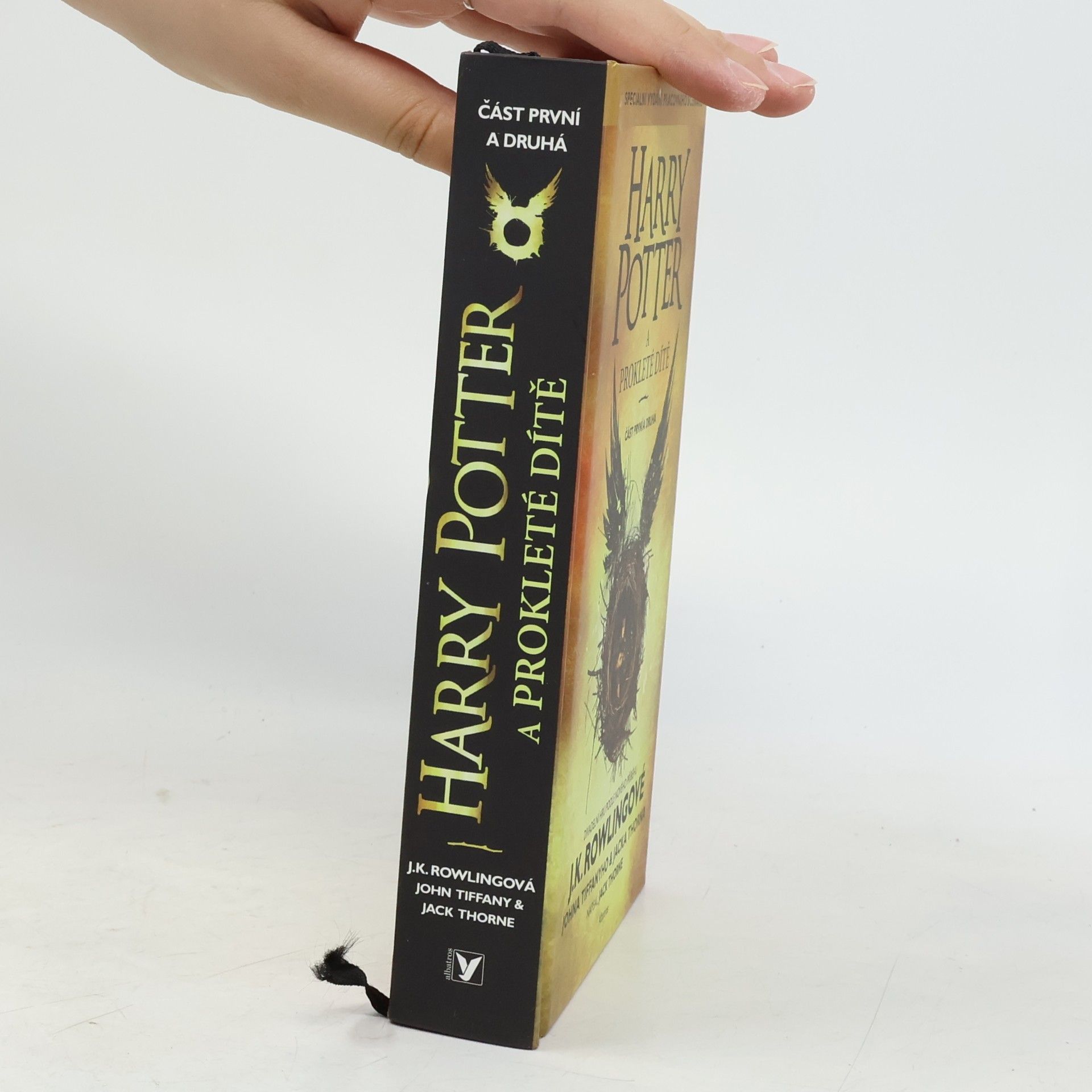 Joanne K. Rowlingová Harry Potter a prokleté dítě