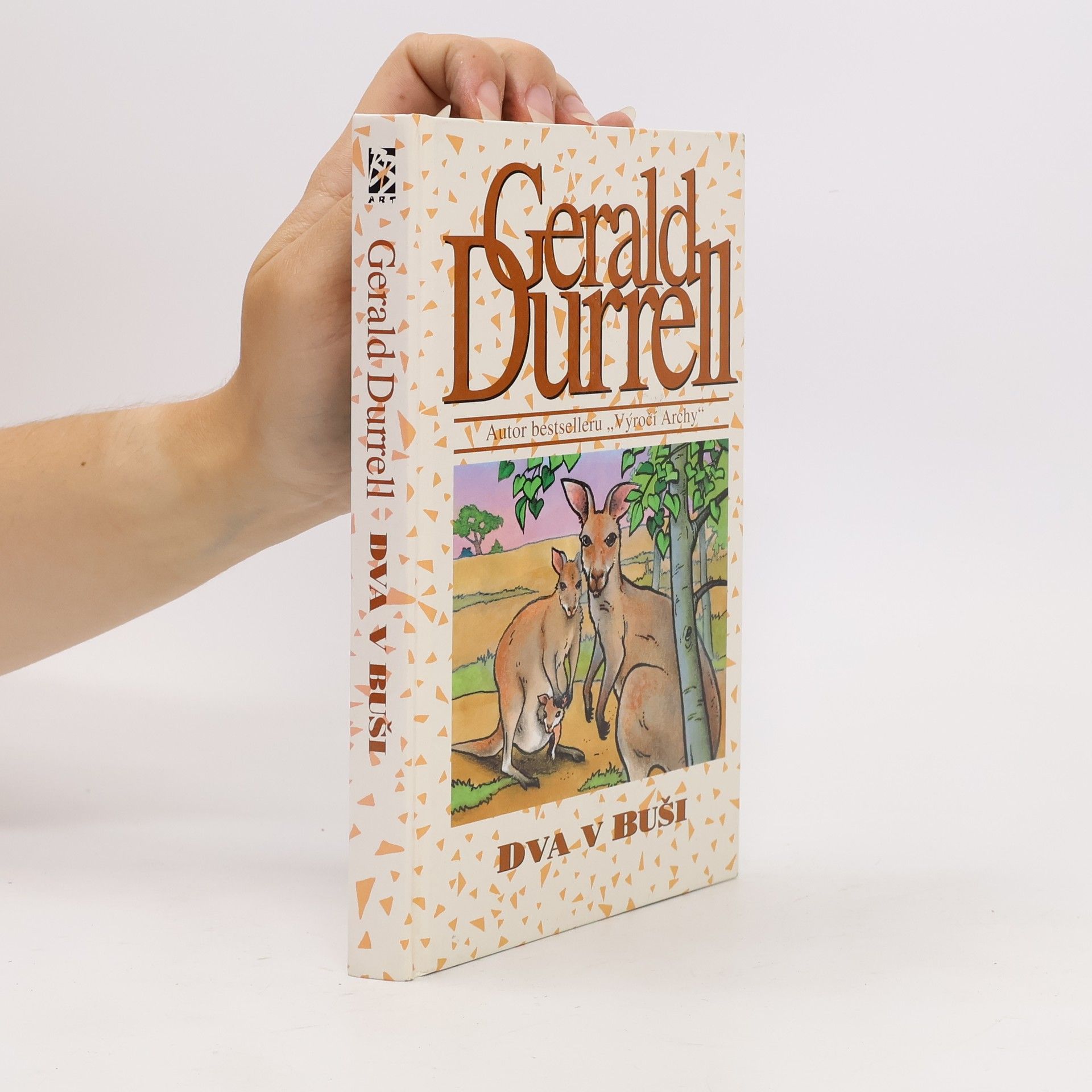 Gerald Durrell Dva v buši