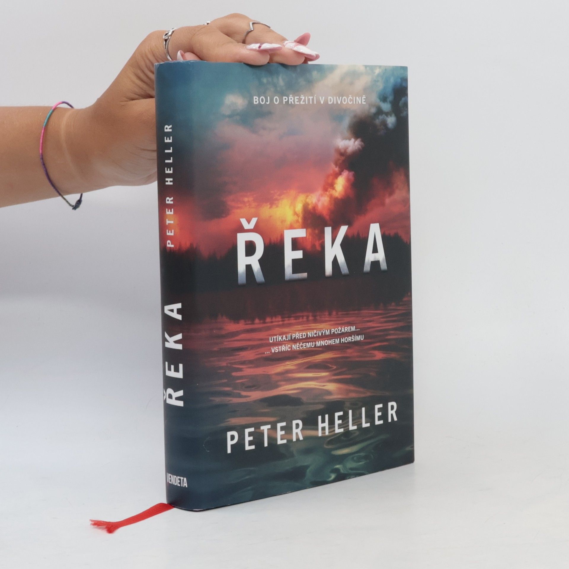 Peter Heller Řeka