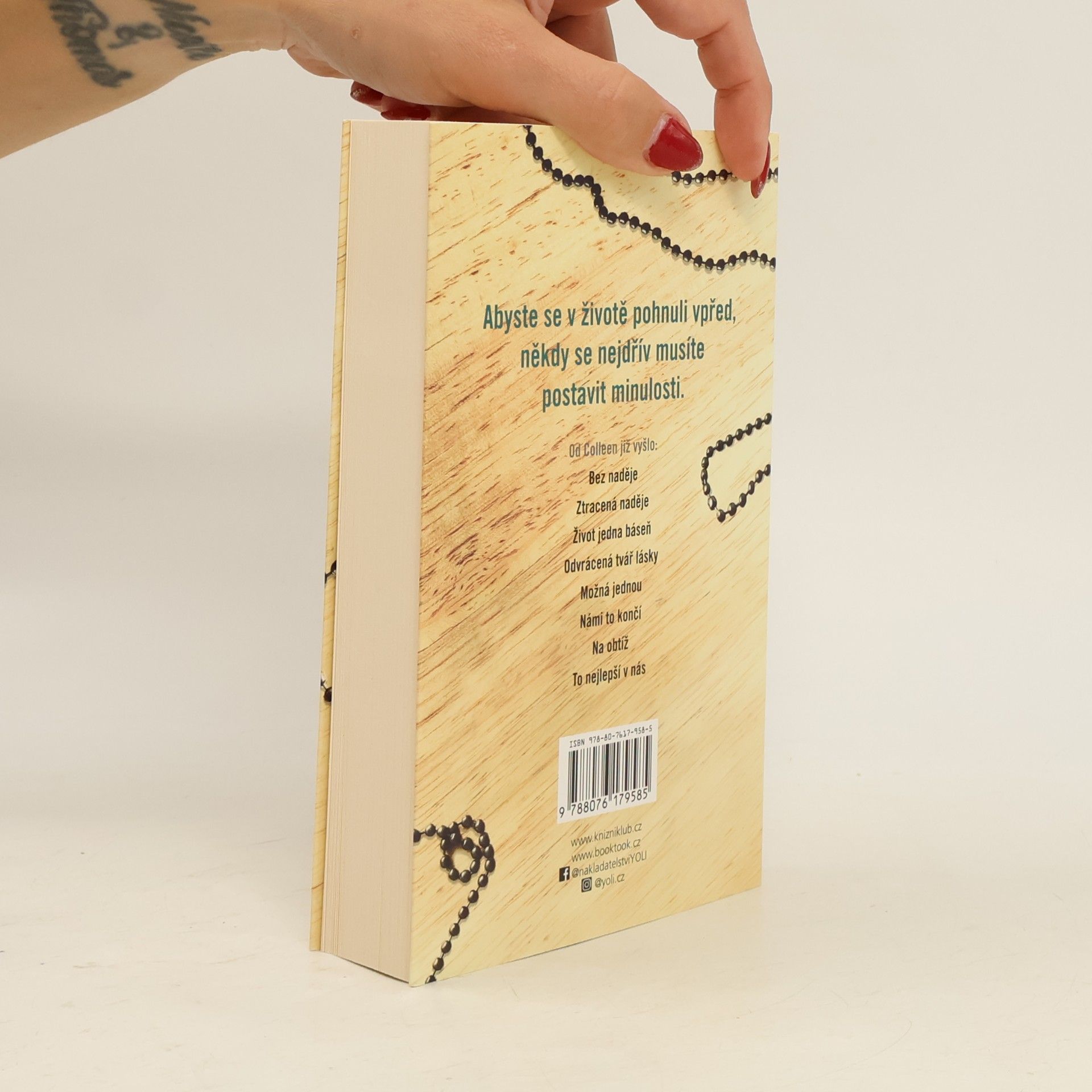 Colleen Hoover Ztracená naděje