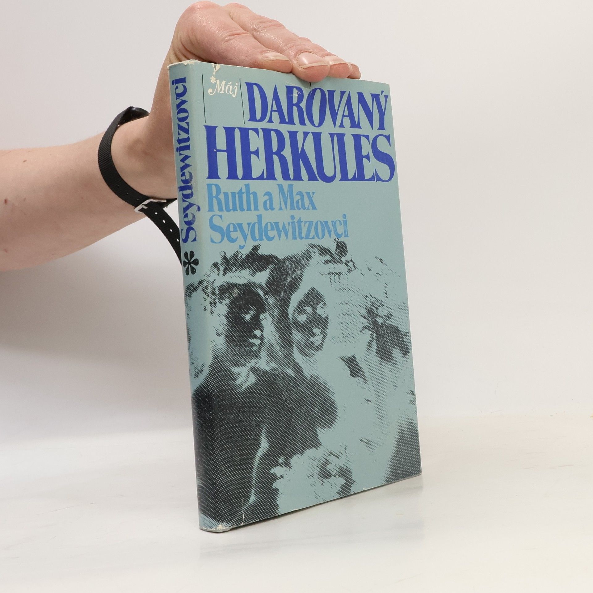Ruth Seydewitz Darovaný Herkules