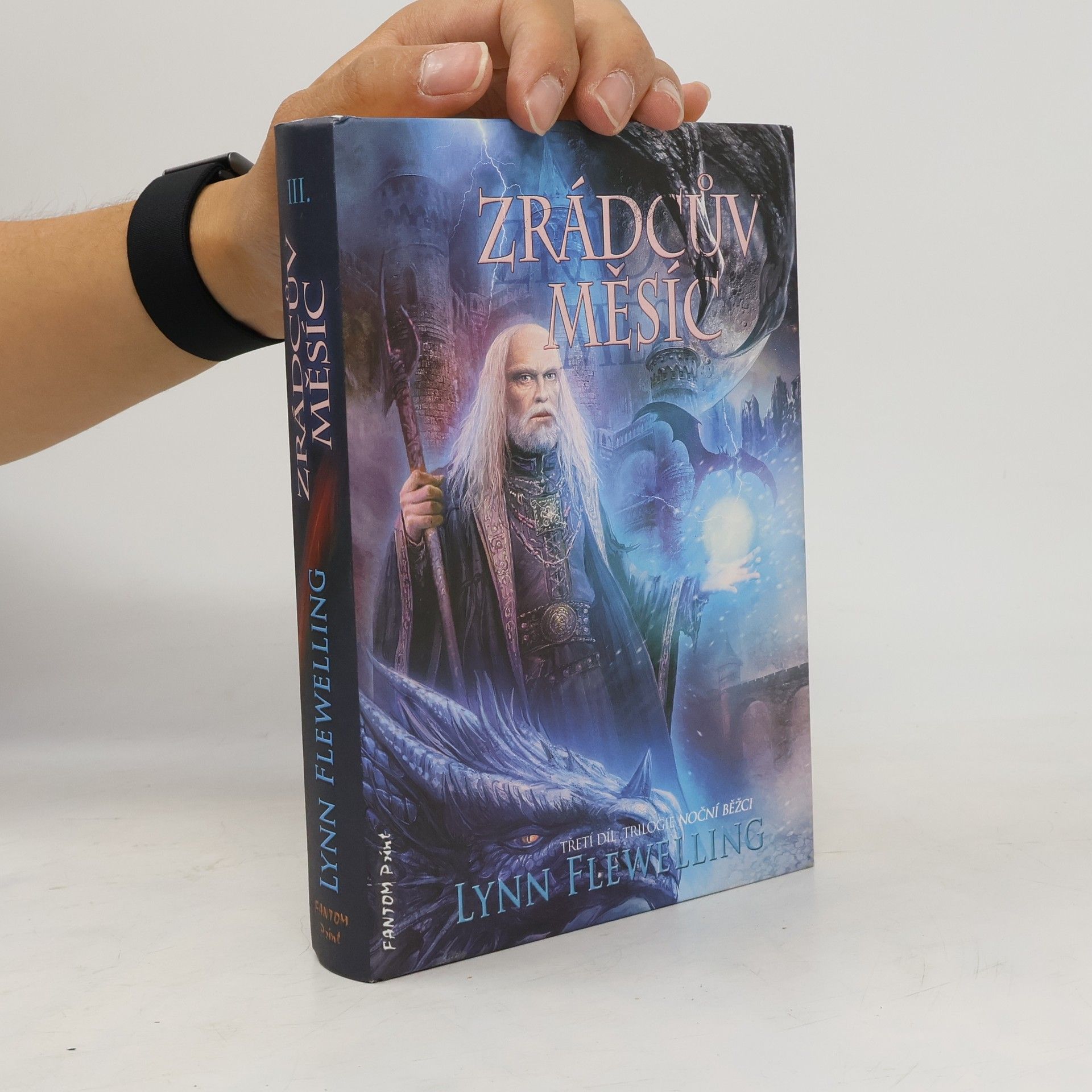 Zrádcův měsíc : Noční běžci. [3. díl]