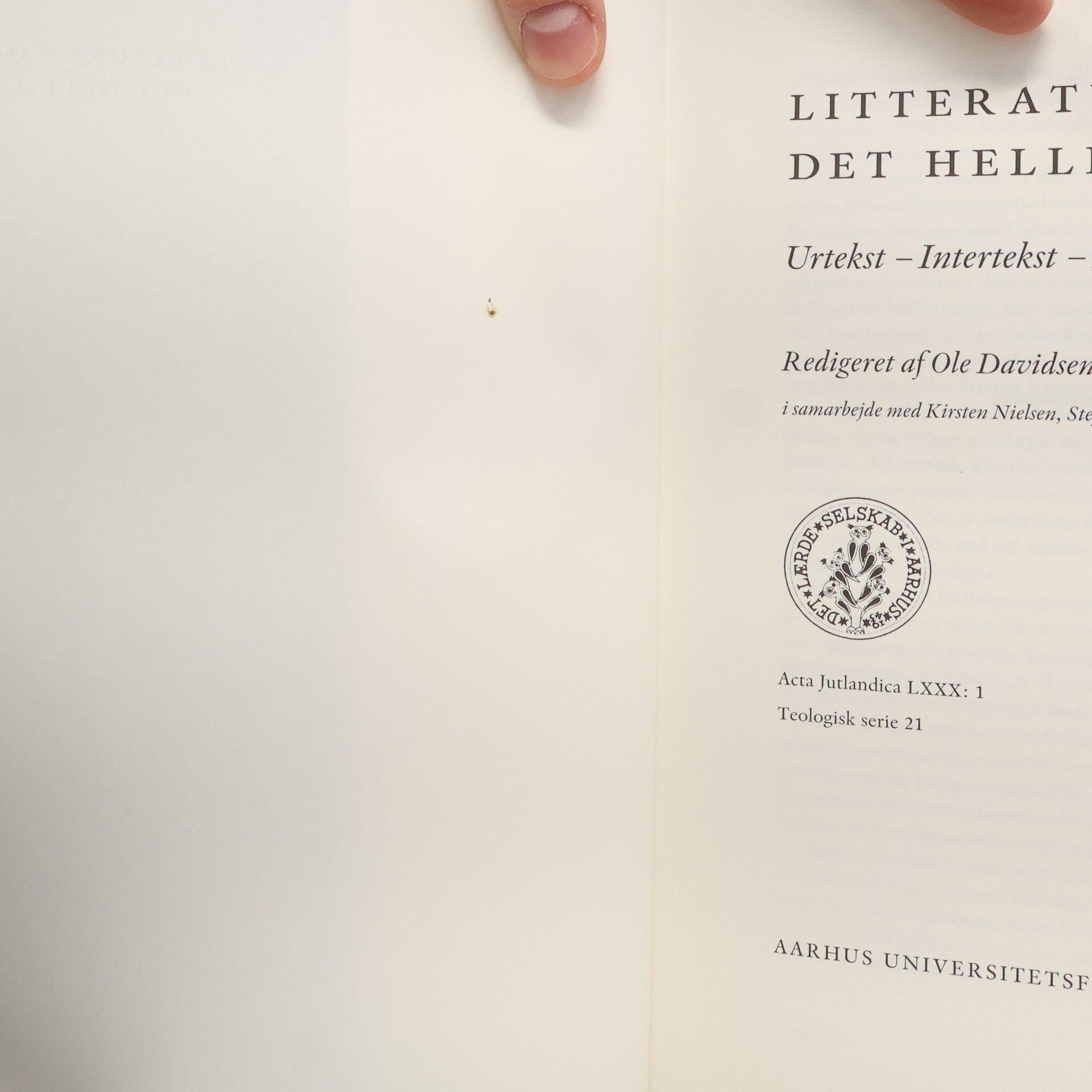 Ole Davidsen Litteraturen og det hellige