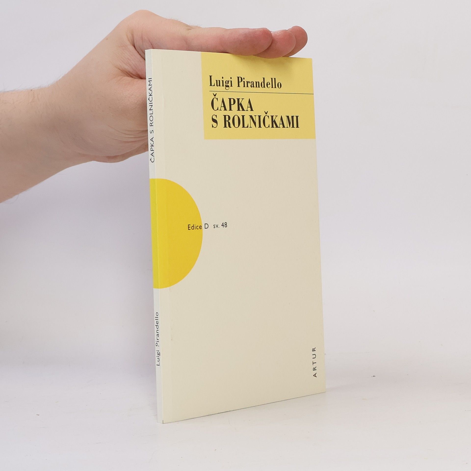 Luigi Pirandello Čapka s rolničkami