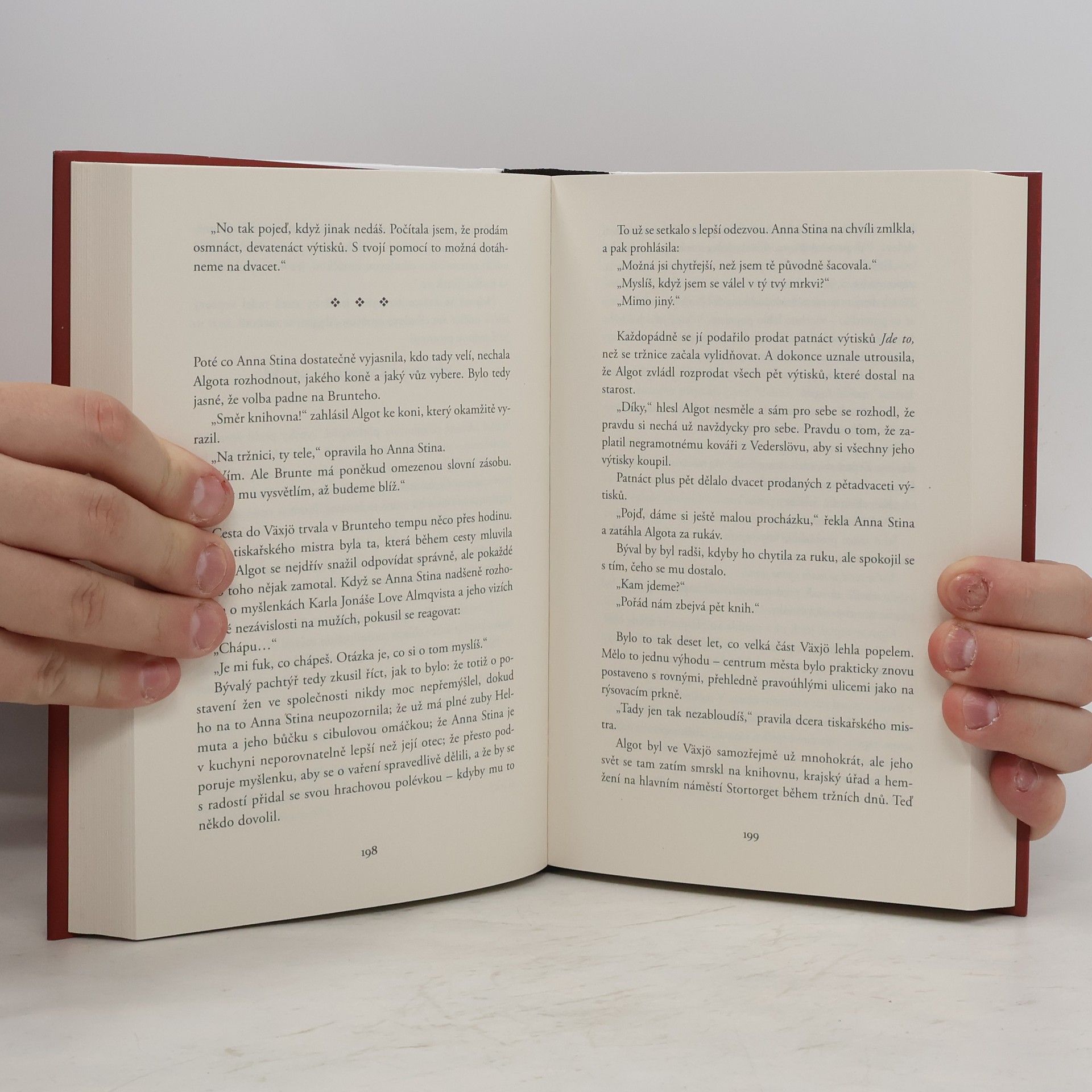 Jonas Jonasson Zamilovaný vinopalník, který uměl kydat hnůj