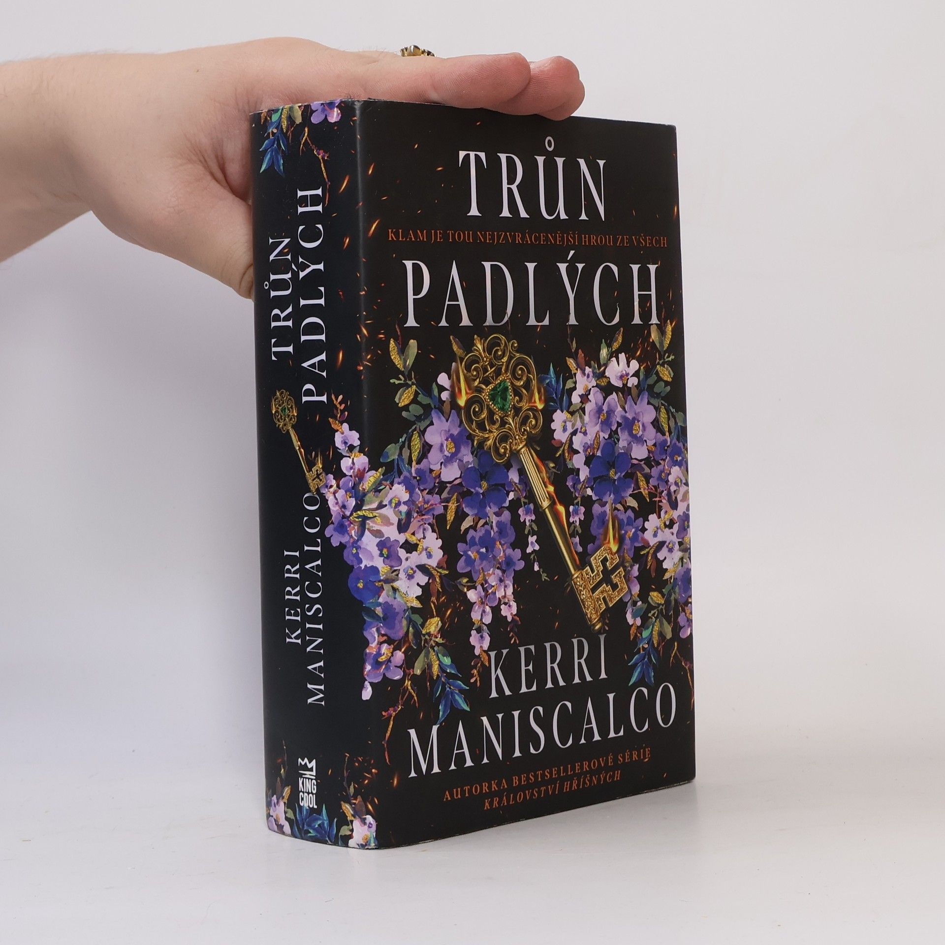 Kerri Maniscalco Trůn padlých. Princové hříchů 1