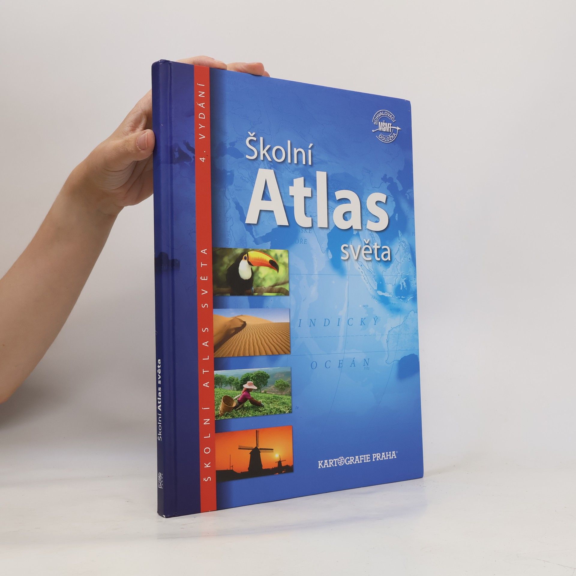 Collectif d'auteurs Školní atlas světa